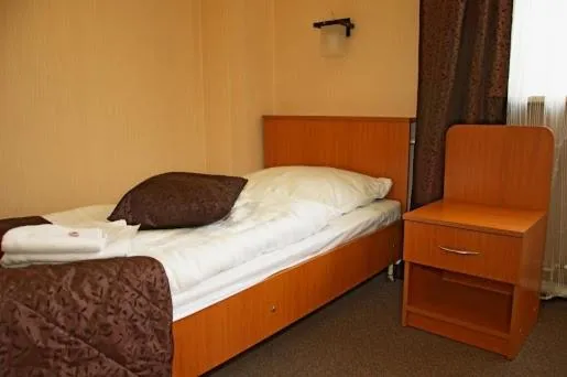 Photo of the whole room, Bed in Vistula Hotel