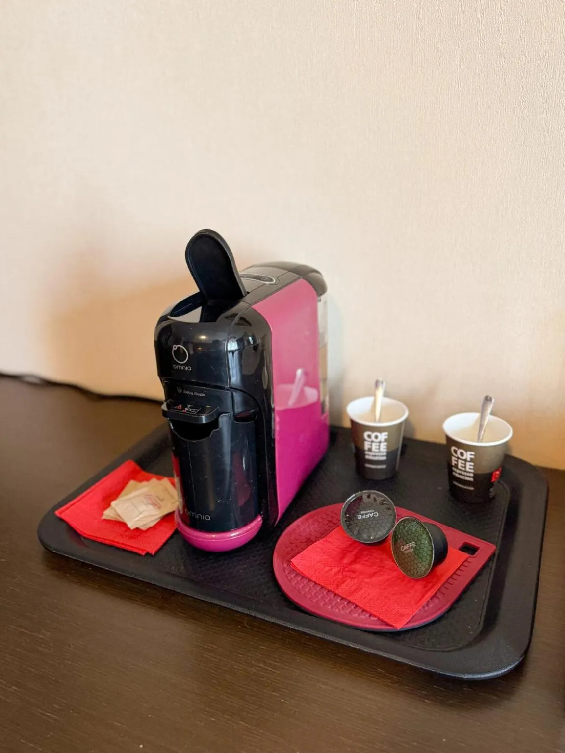 Coffee/tea facilities in Family Hotel EDI