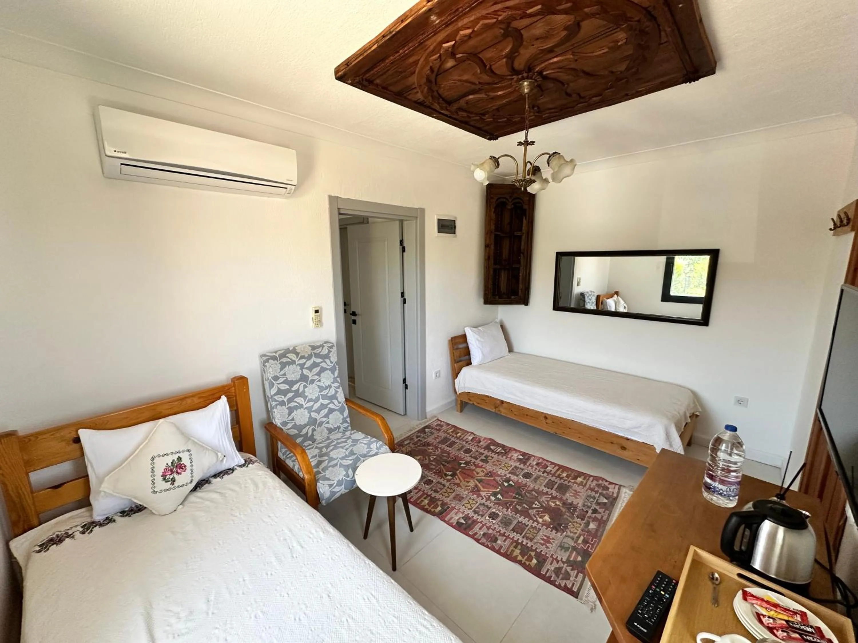 TV and multimedia in Eski Datça Otel