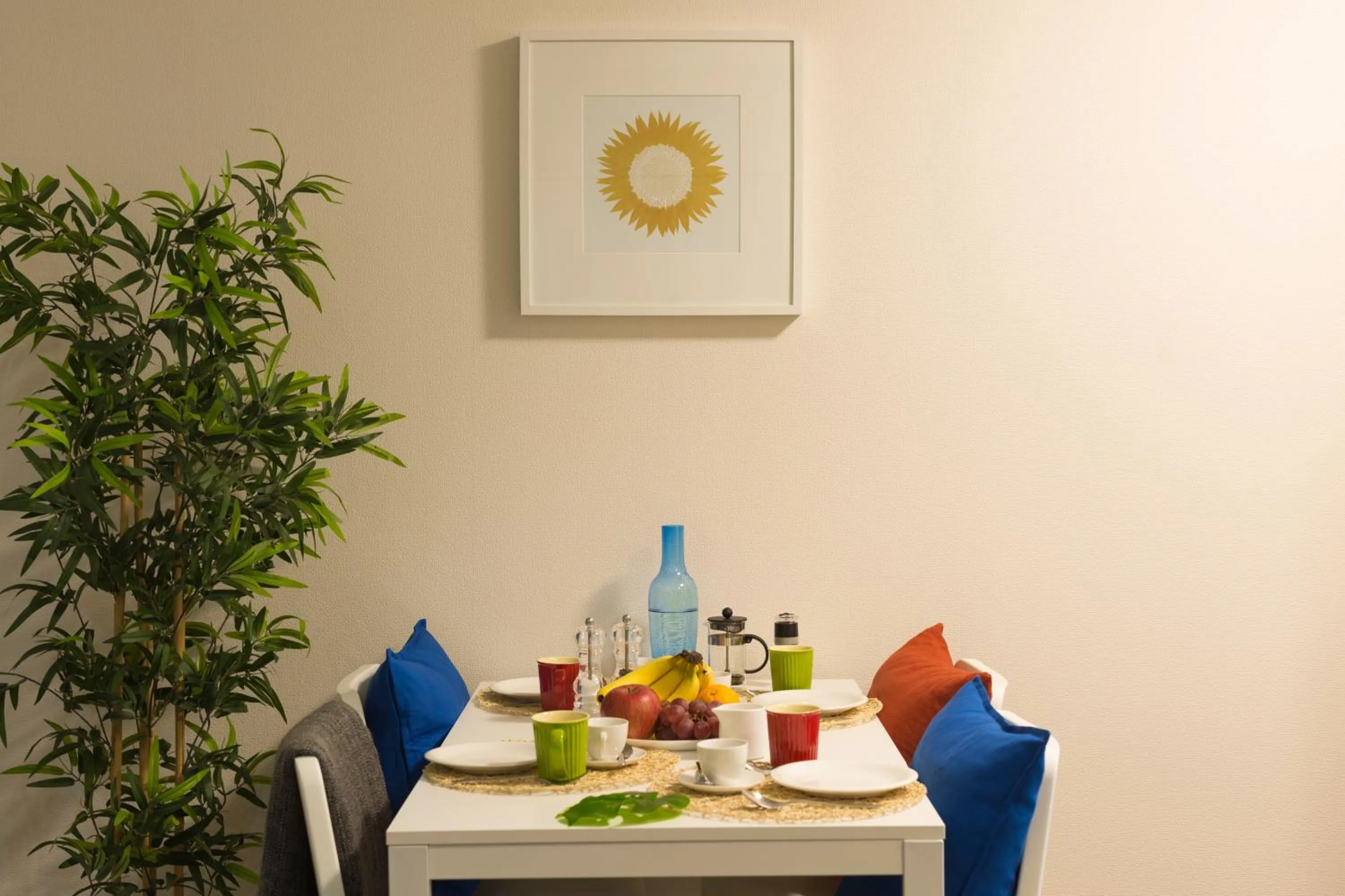 Dining area in The Metropolitan