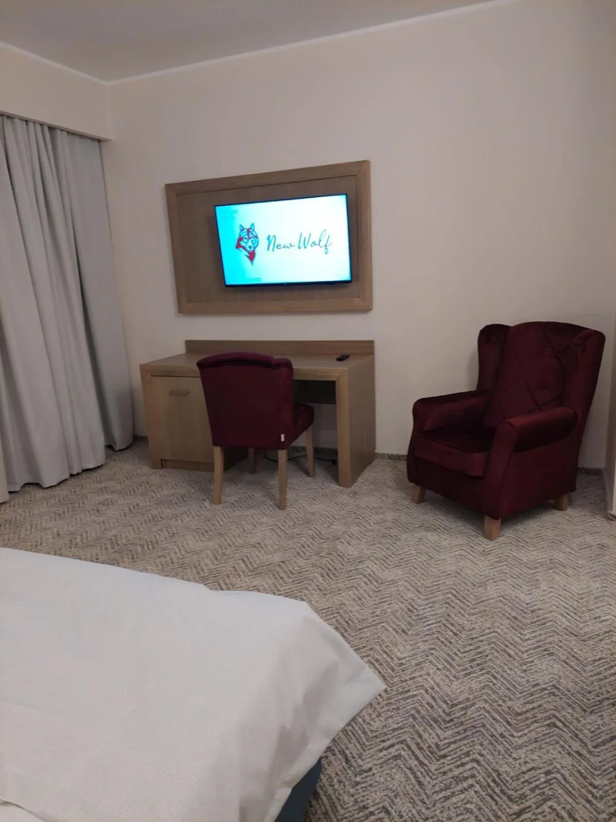 TV and multimedia, Bed in New Wolf