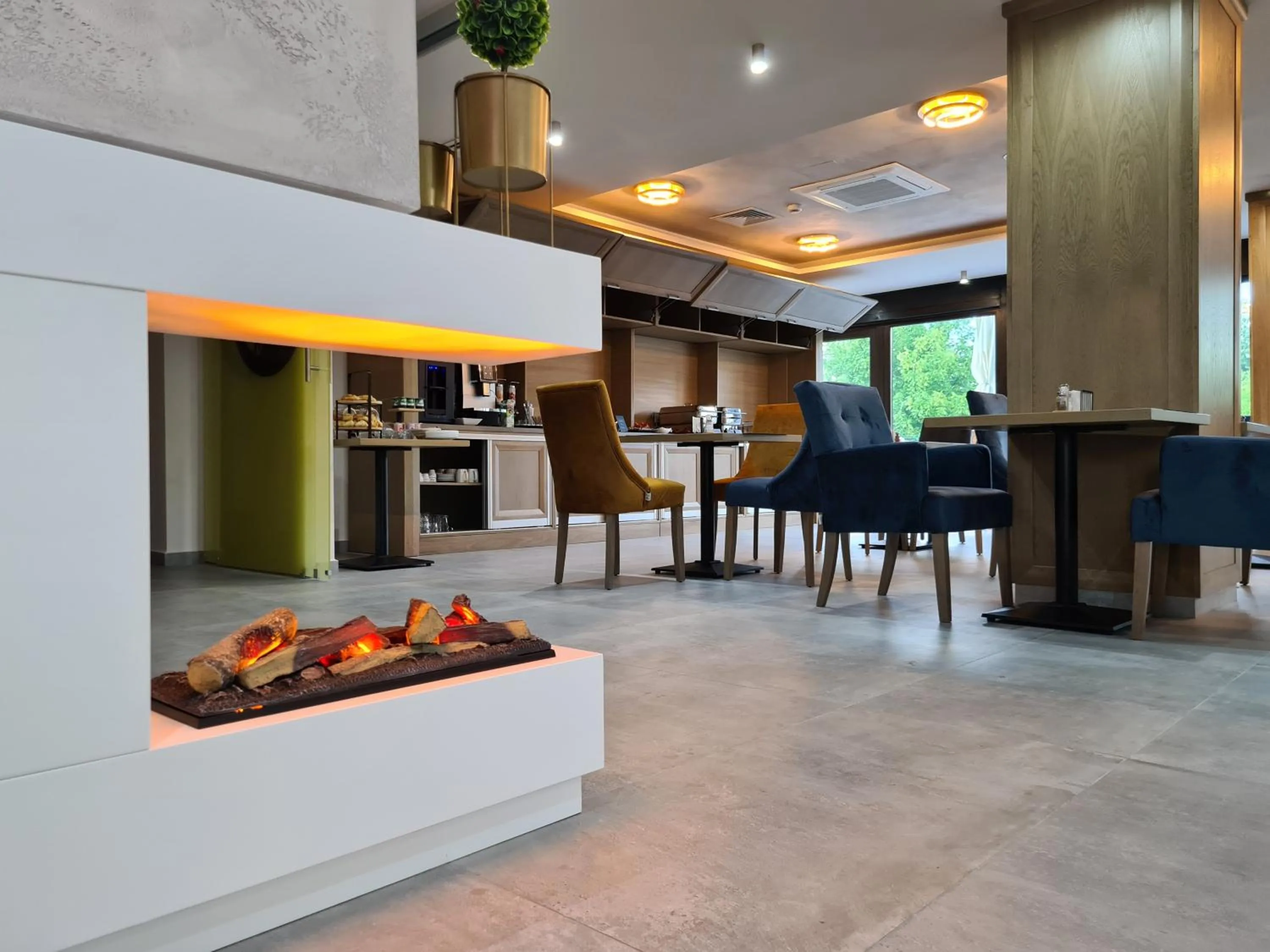 Lobby or reception in New Wolf