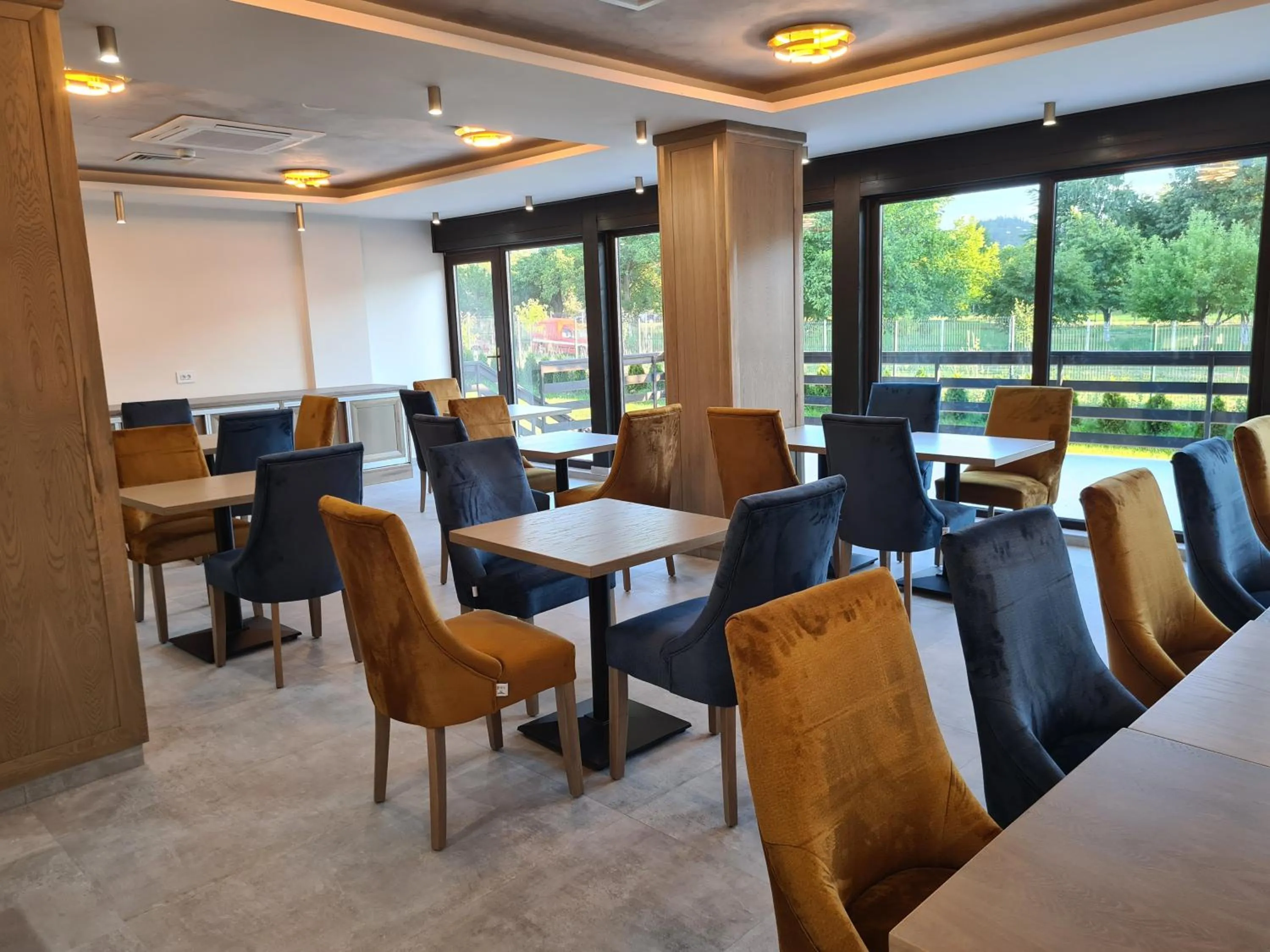 Dining area in New Wolf