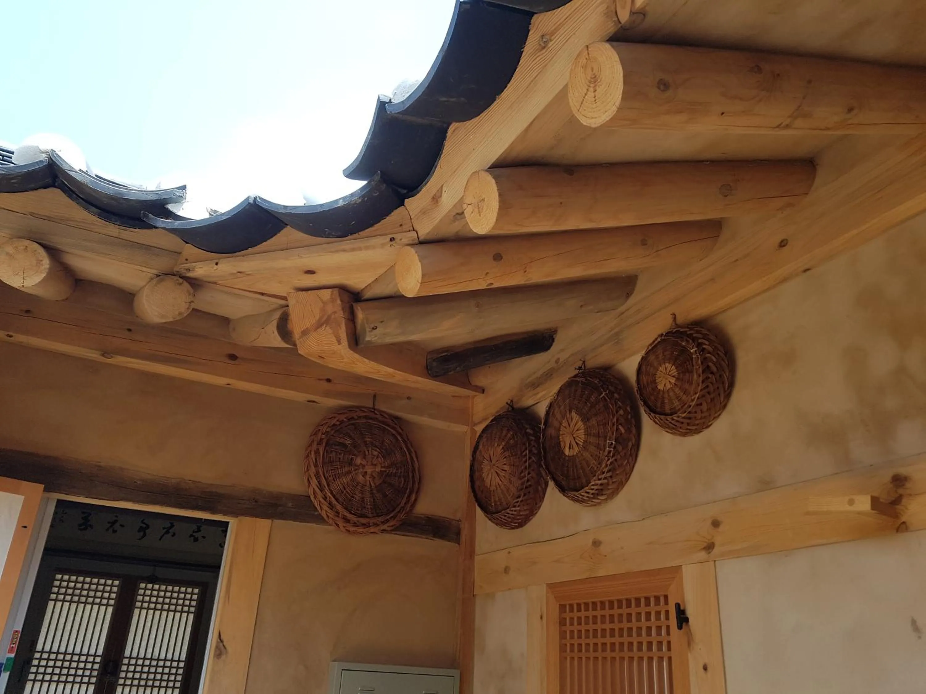 Jukheon Traditional House
