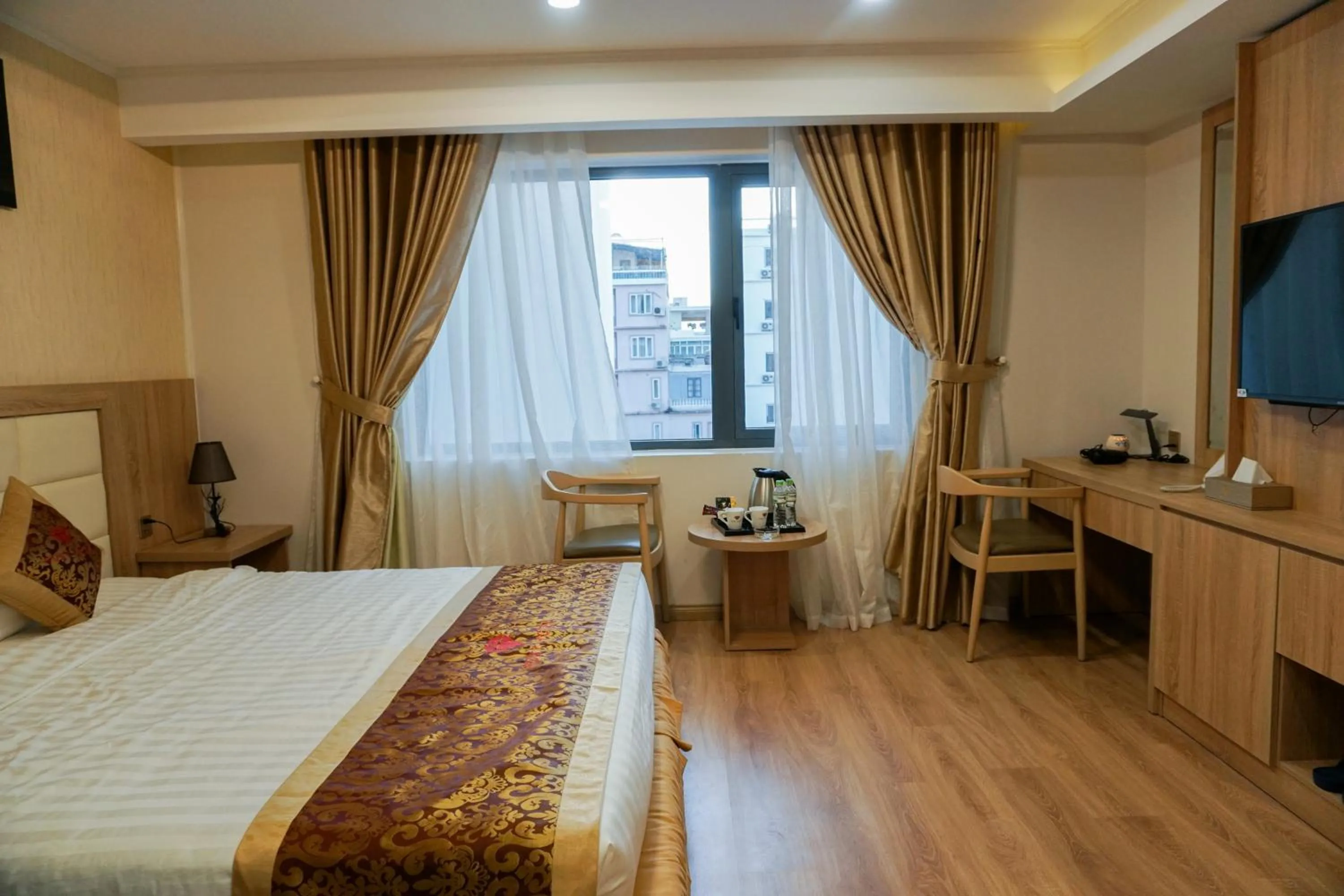 Photo of the whole room, Bed in Ruby Hotel