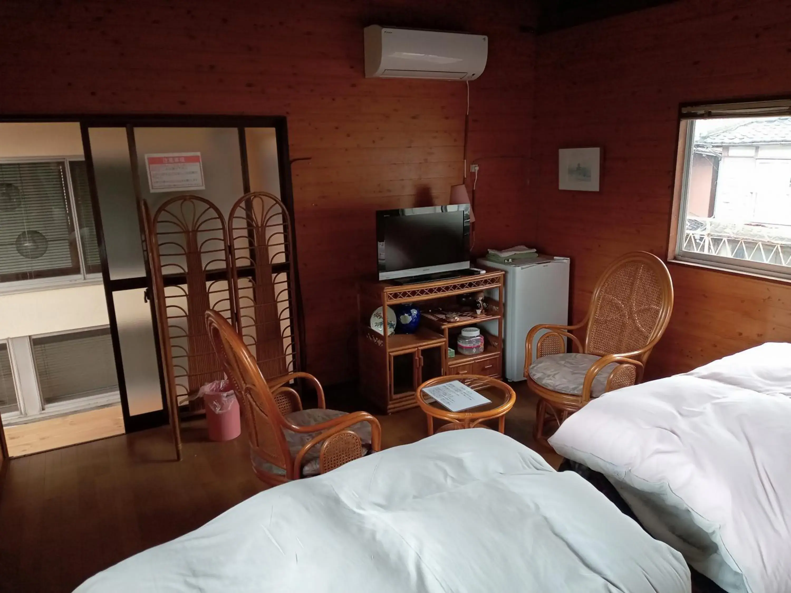 Standard Twin Room in 民宿有田 Arita Guesthouse Standard Twin Room in 民宿有田 Arita Guesthouse