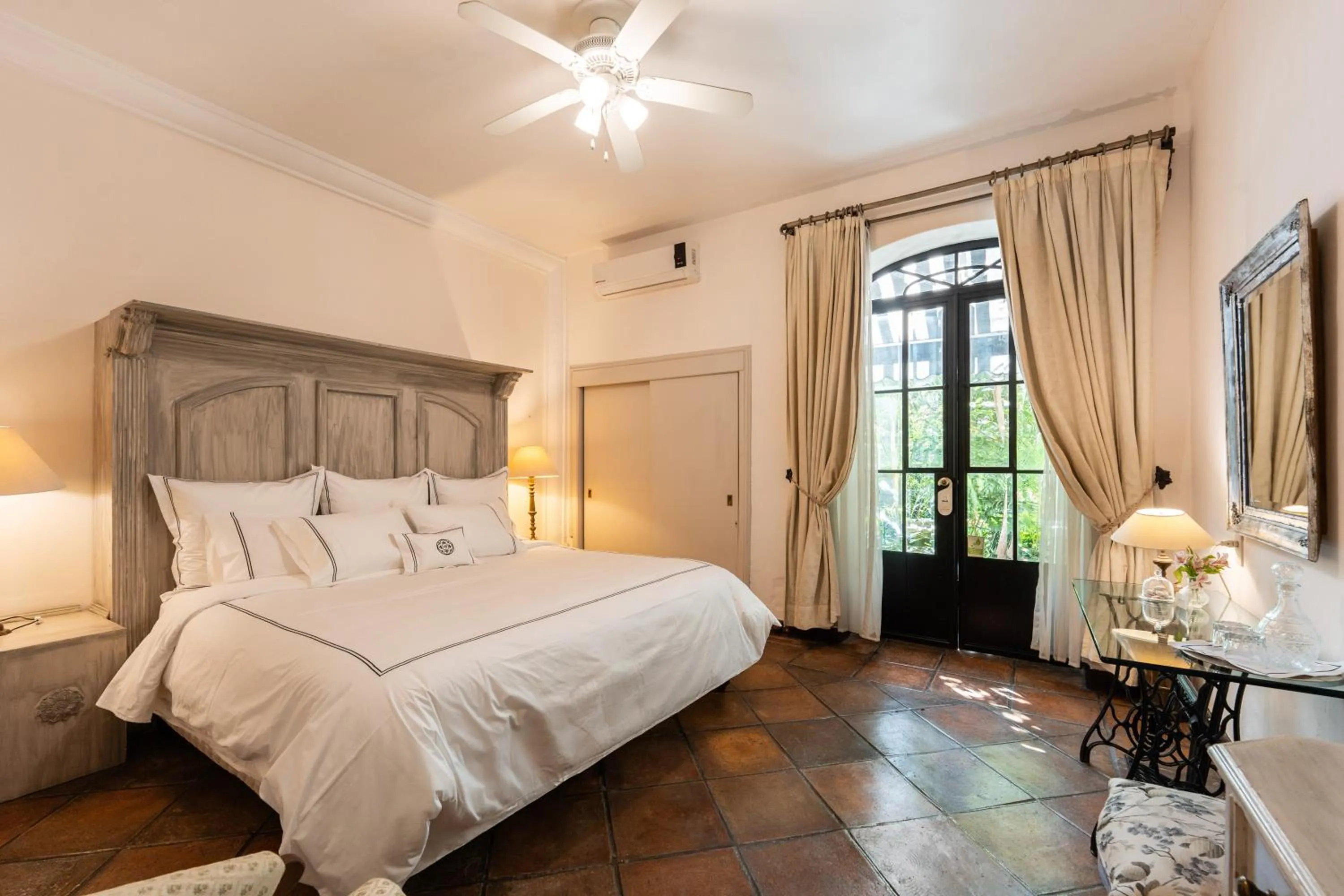 Bedroom, Bed in Villa Ganz Boutique Hotel