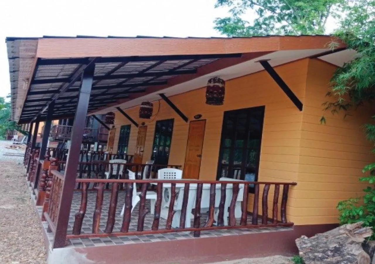 Property building in Sisatchanalai Heritage Resort