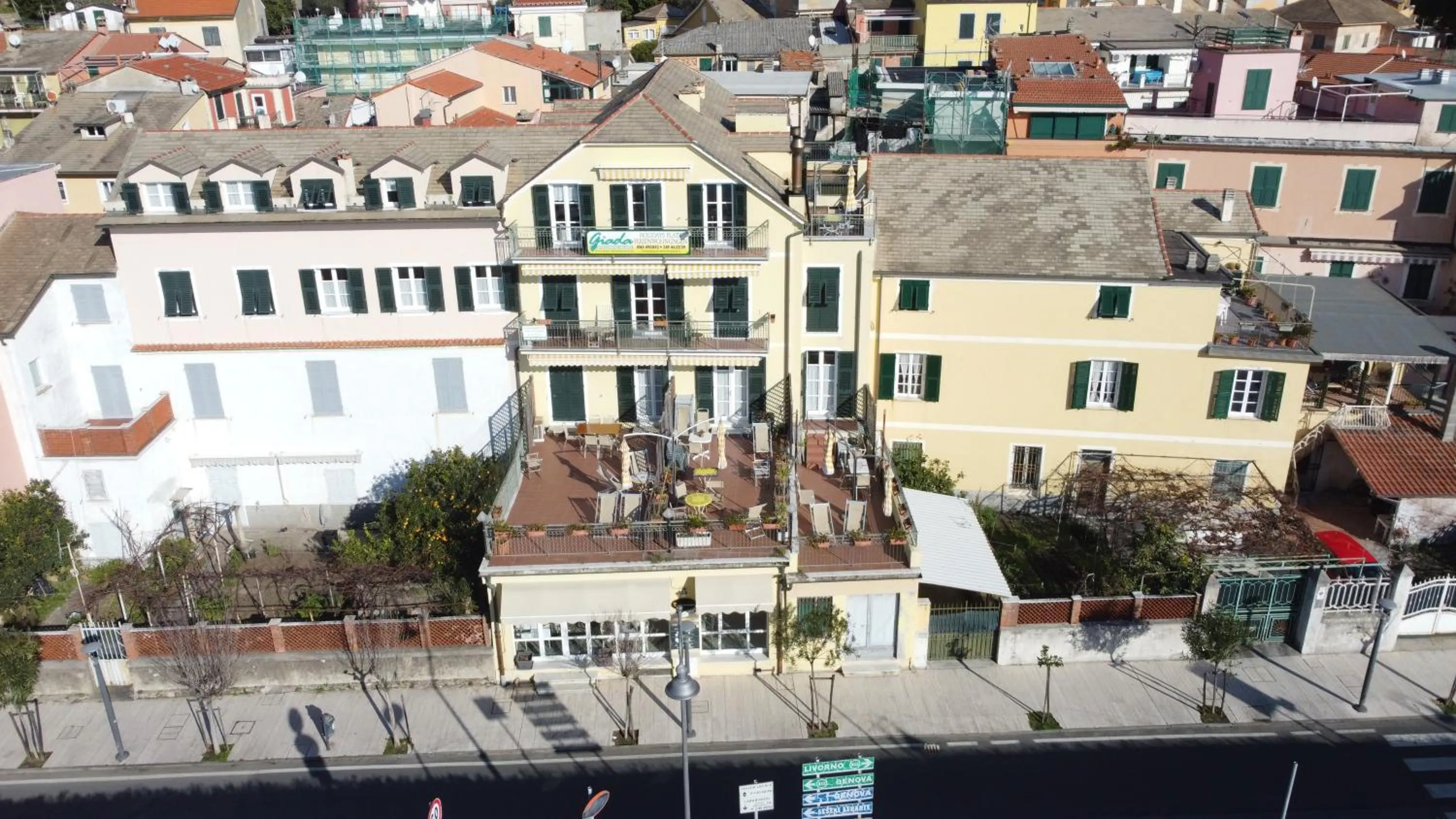 Property building in Giada