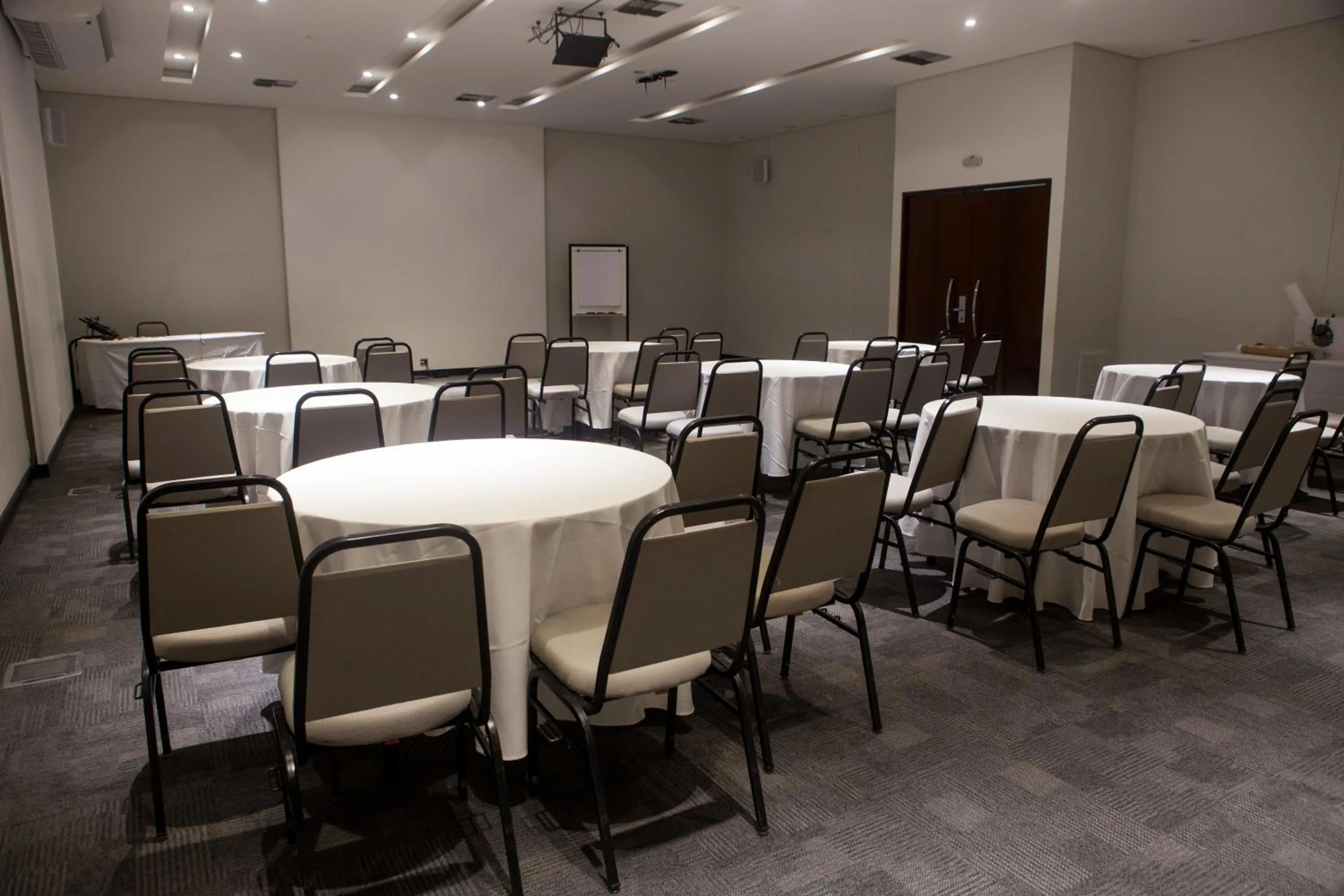 Business facilities in Nobile Suítes Uberlândia