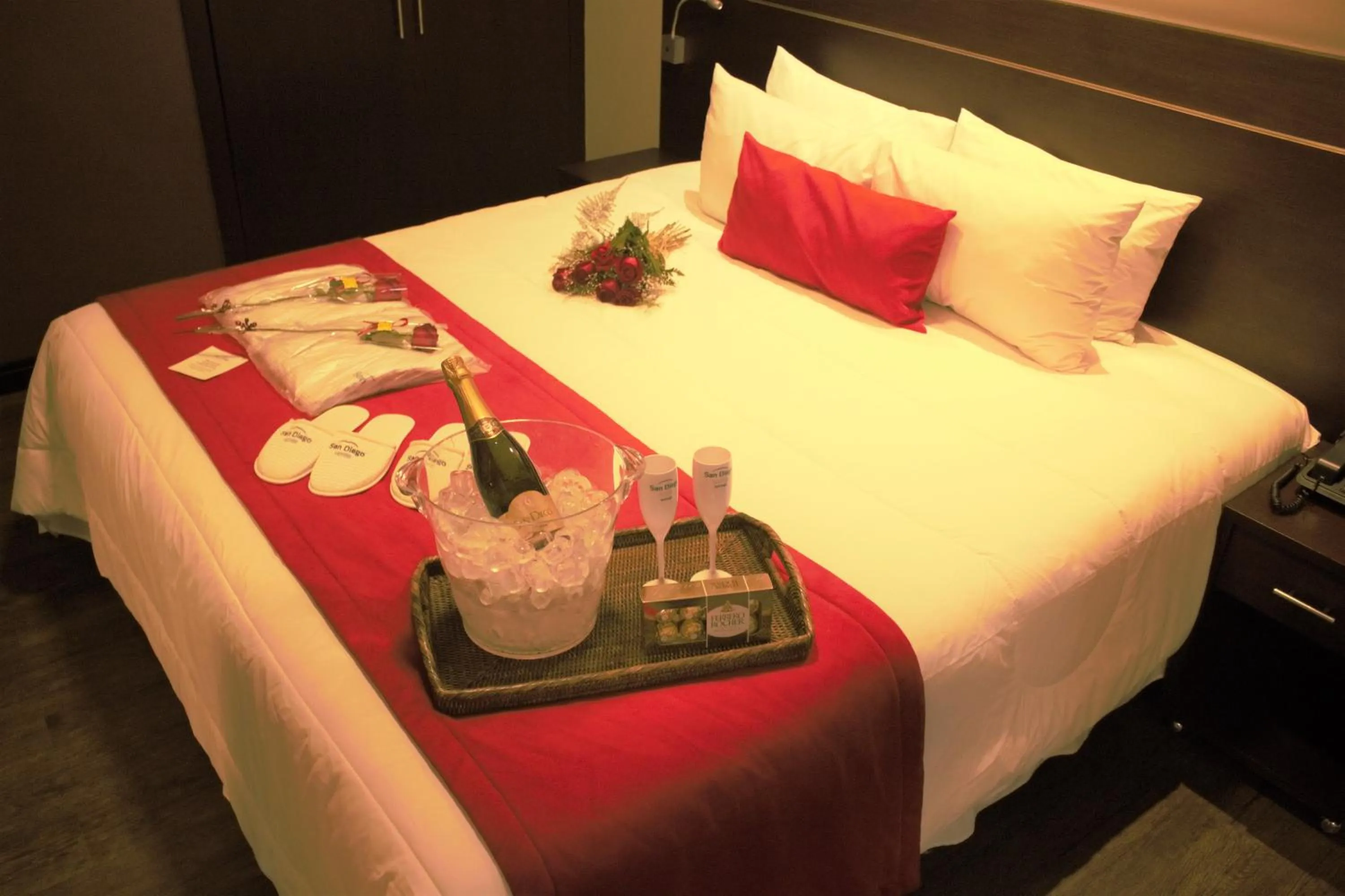 Bedroom, Bed in San Diego Suites Ipatinga