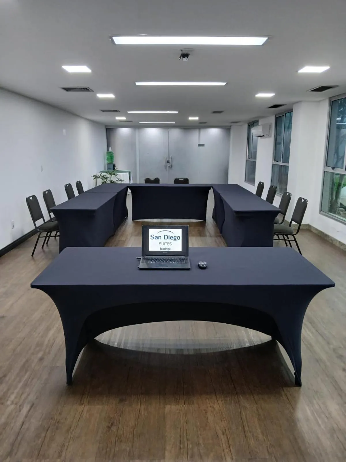 Meeting/conference room in San Diego Suites Ipatinga