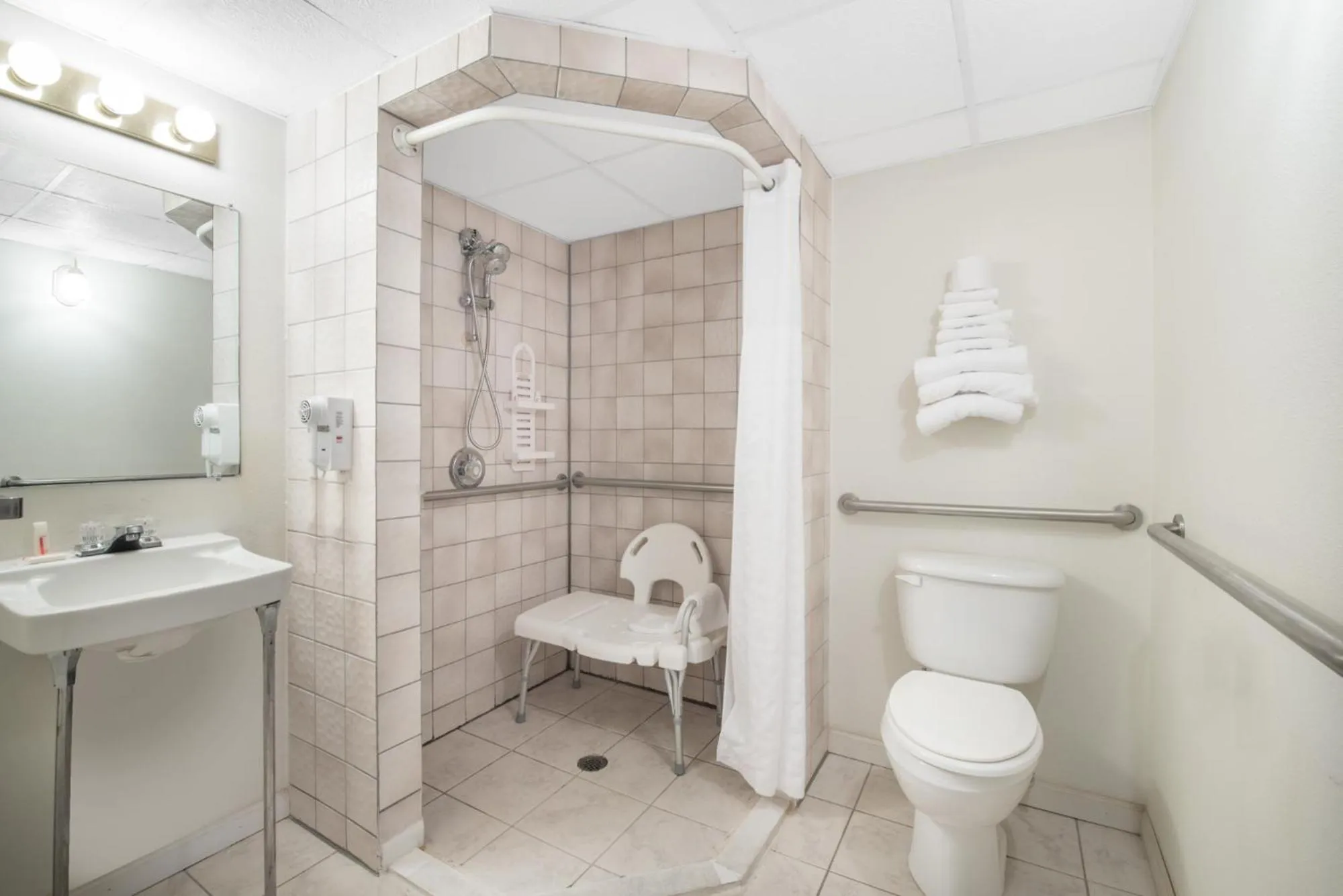 Shower in Knights Inn and Suites - Grand Forks