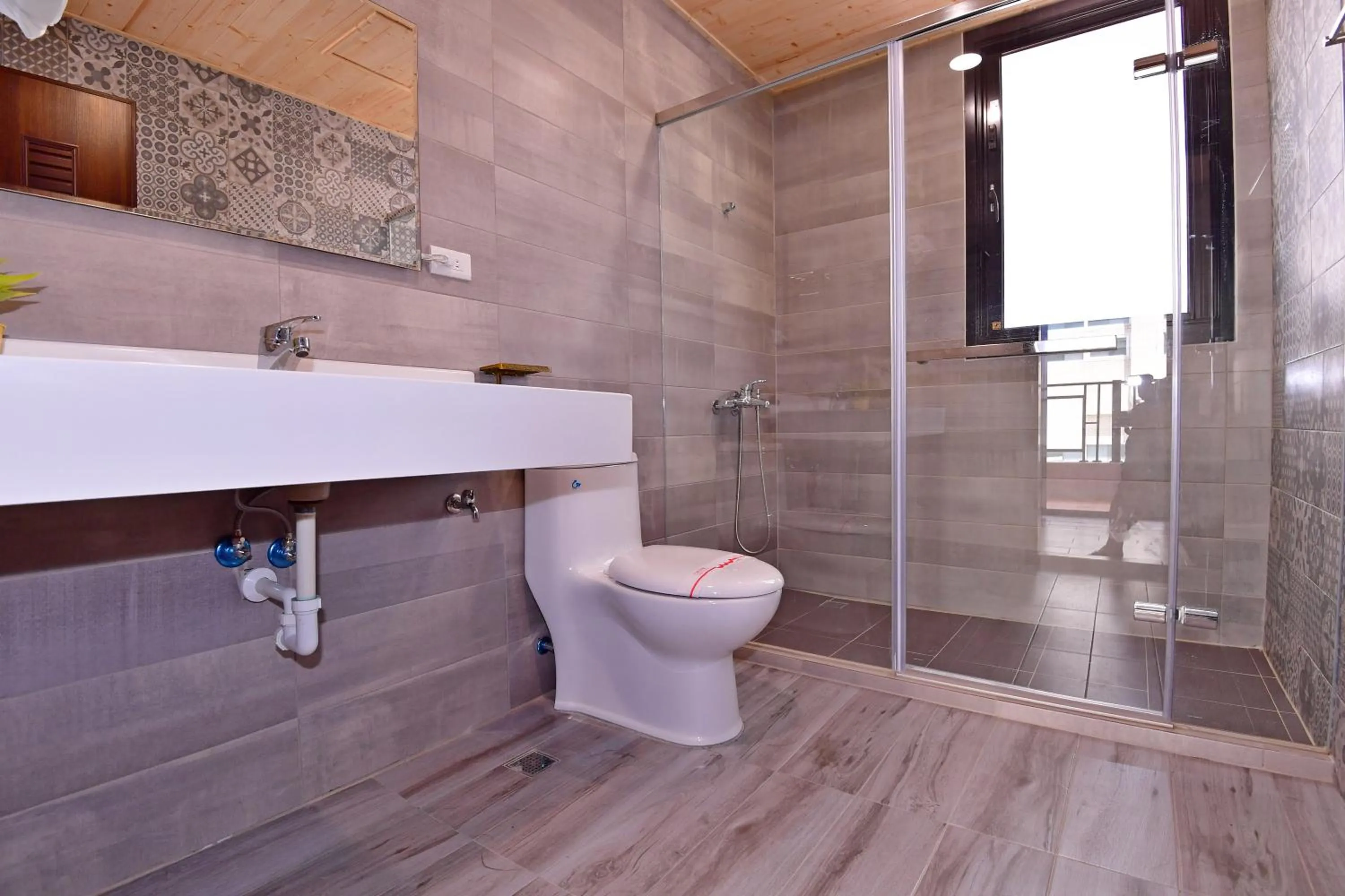 Bathroom in Seven beauties Homestay