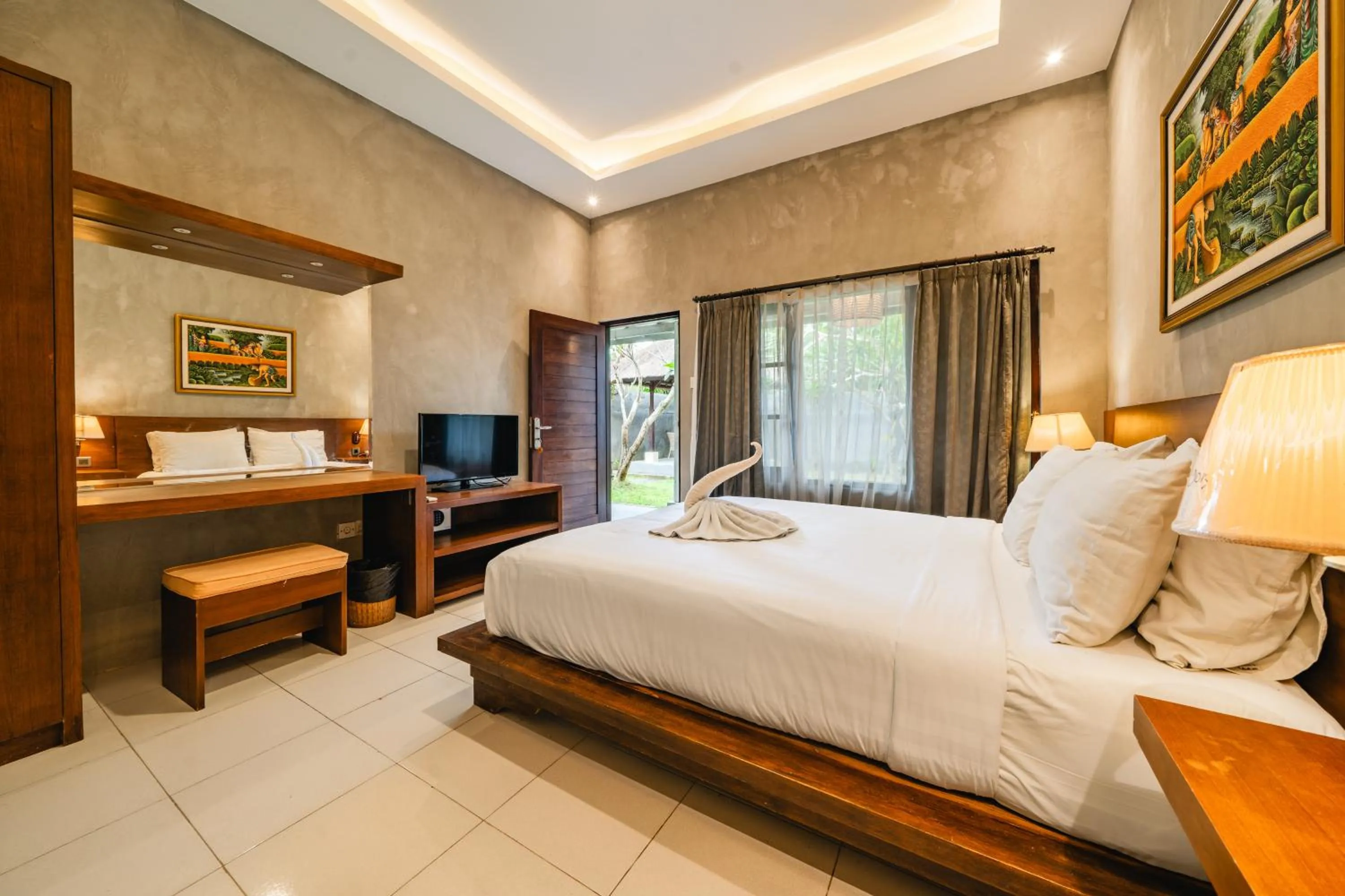 Bed in Uma Mani Villa Jimbaran