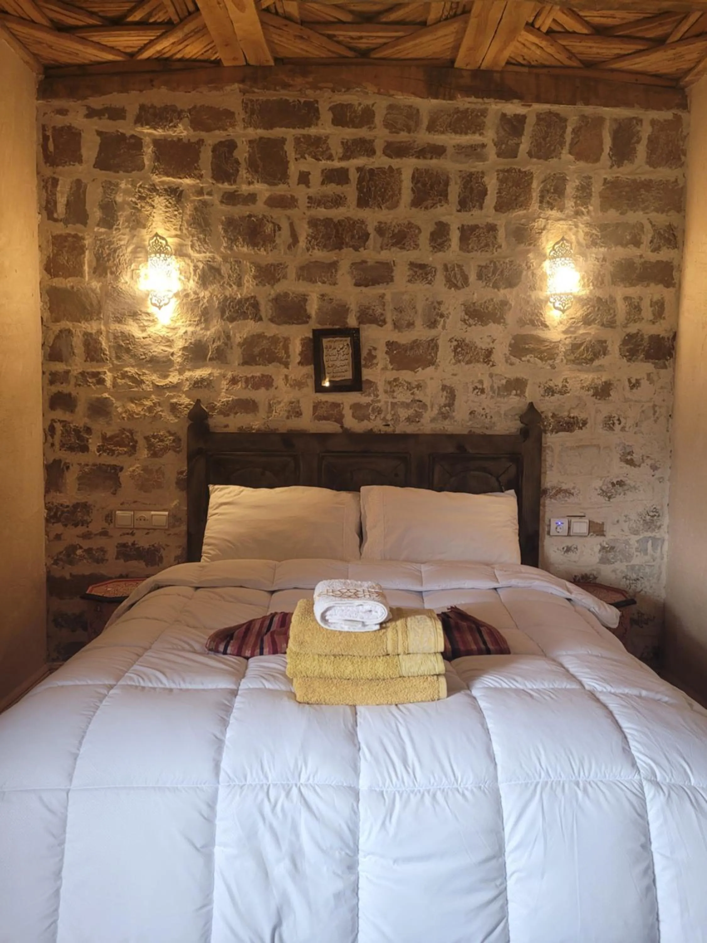 Bedroom, Bed in Chambre d'hôtes aya