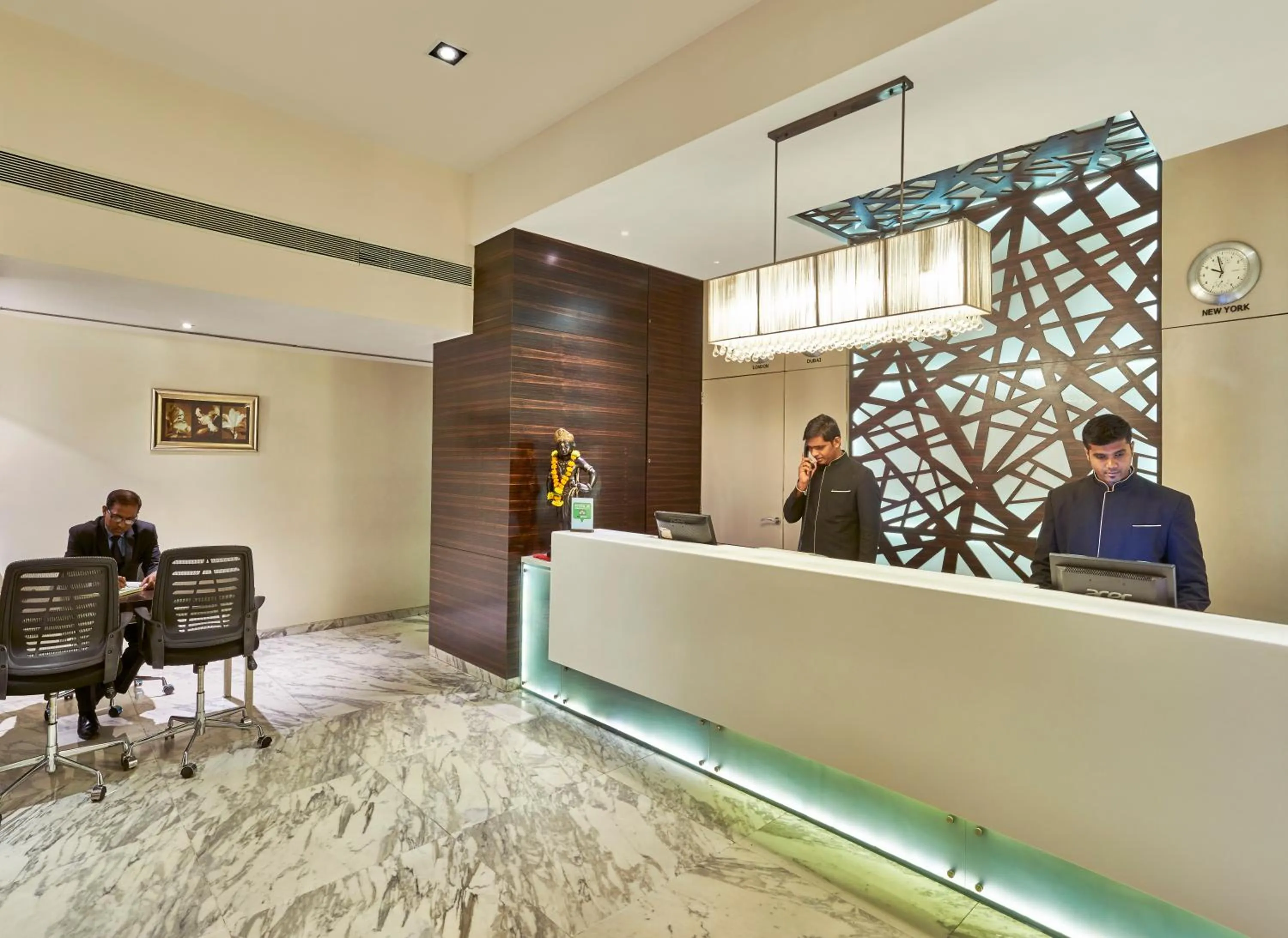 Krishna Palace Hotel