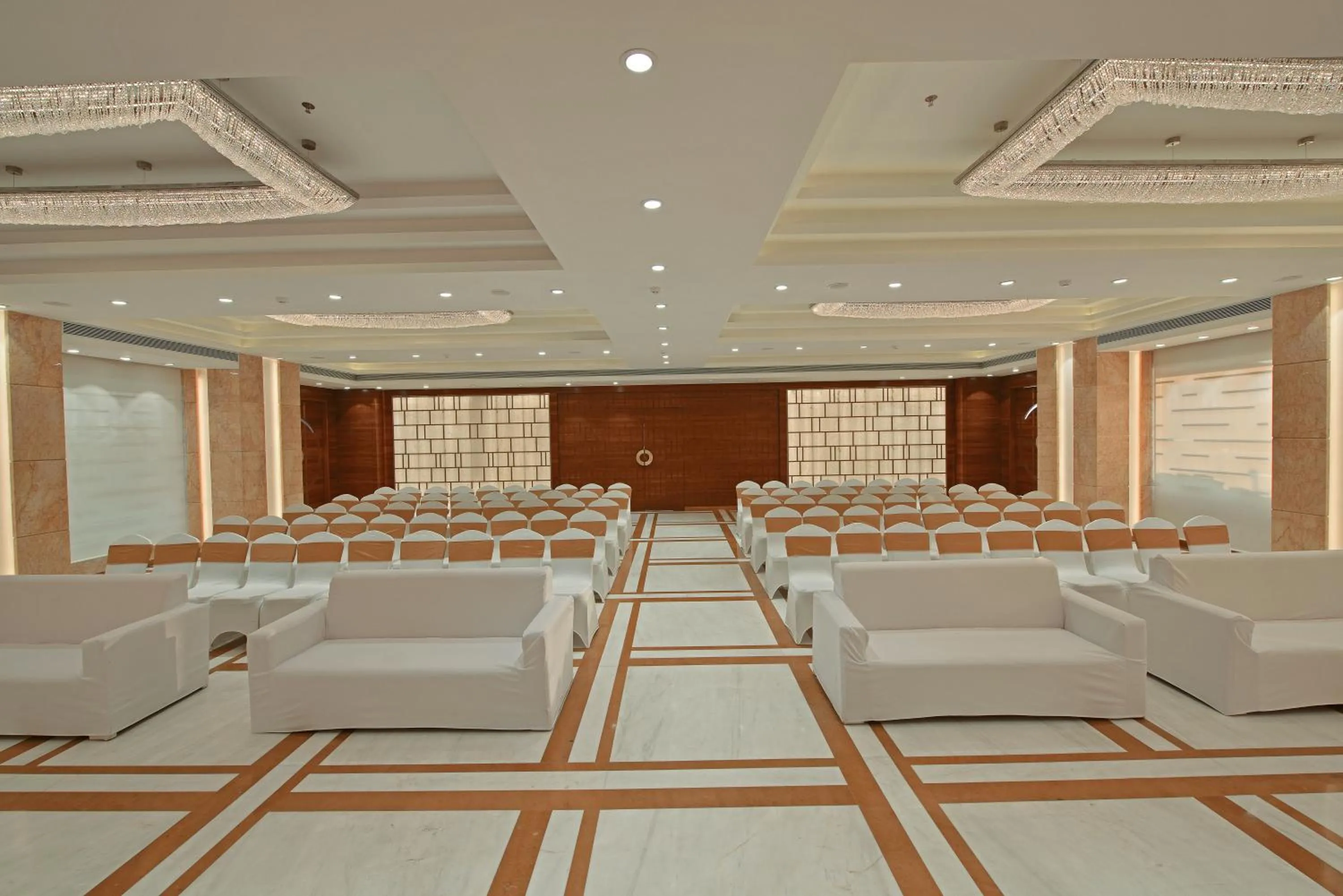 Krishna Palace Hotel