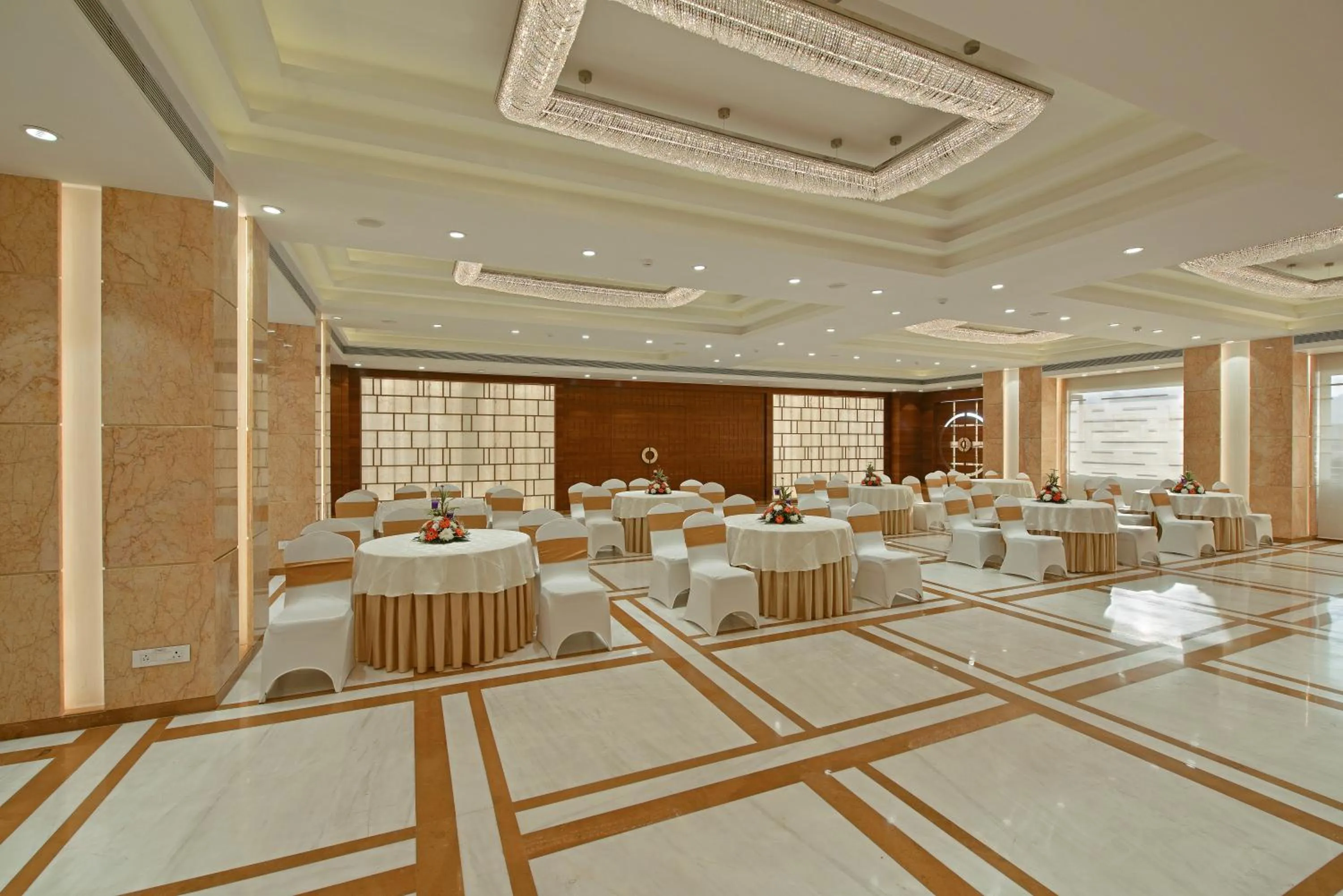 Krishna Palace Hotel