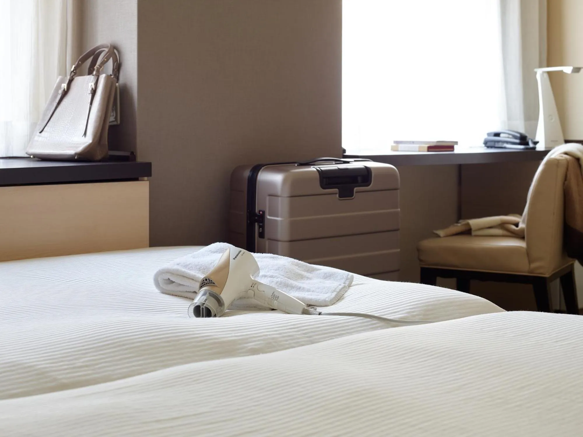 Bed in Mitsui Garden Hotel Osaka Yodoyabashi