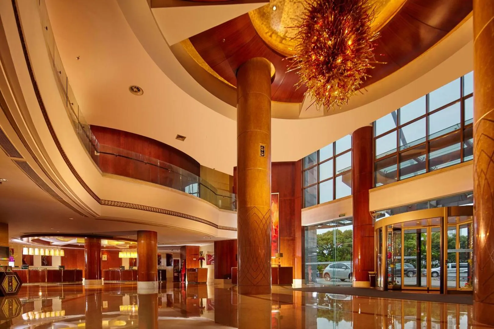 Lobby or reception in Songjiang New Century Grand Hotel Shanghai