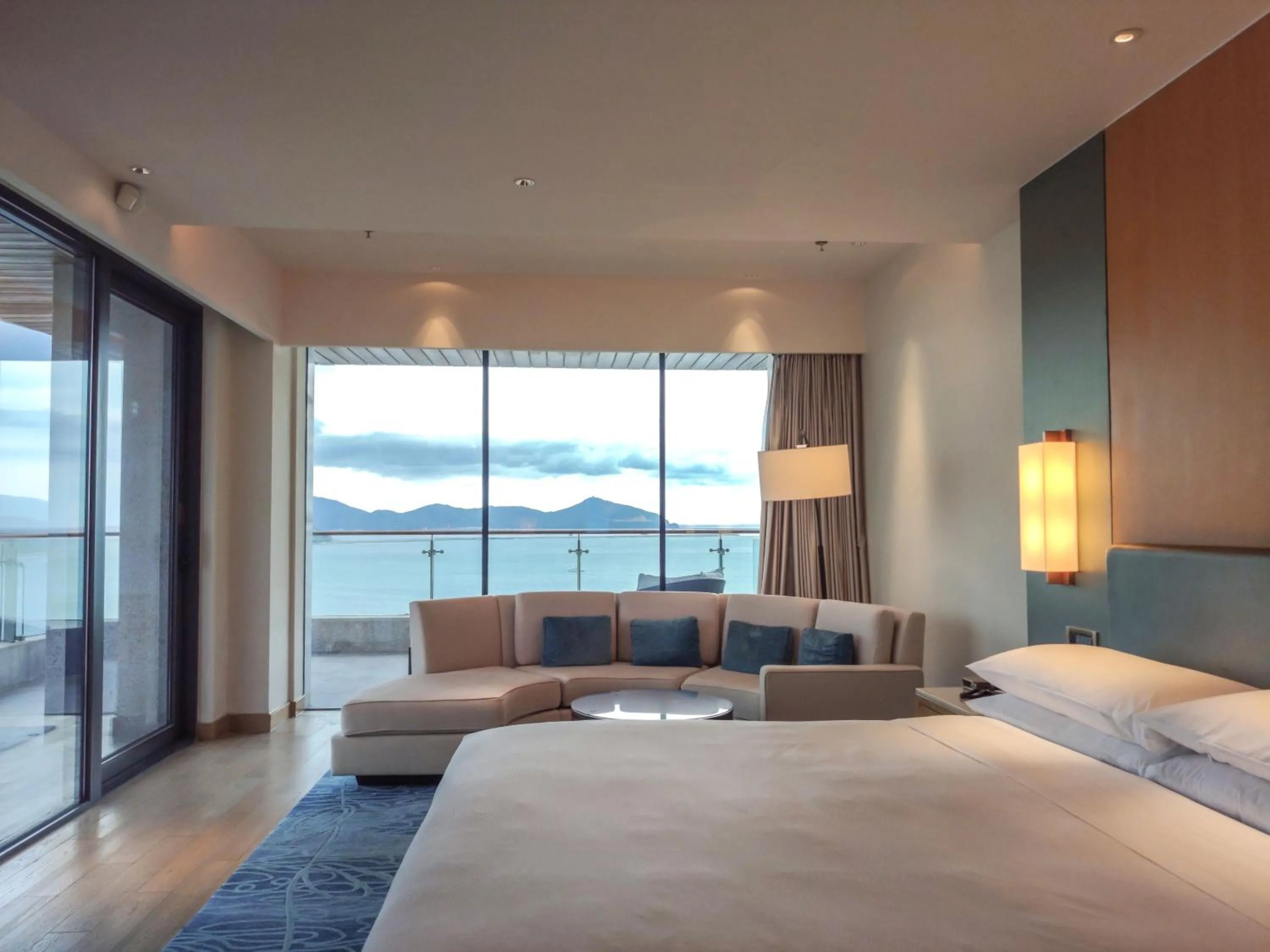 View (from property/room), Bed in JW Marriott Hotel Sanya Dadonghai Bay
