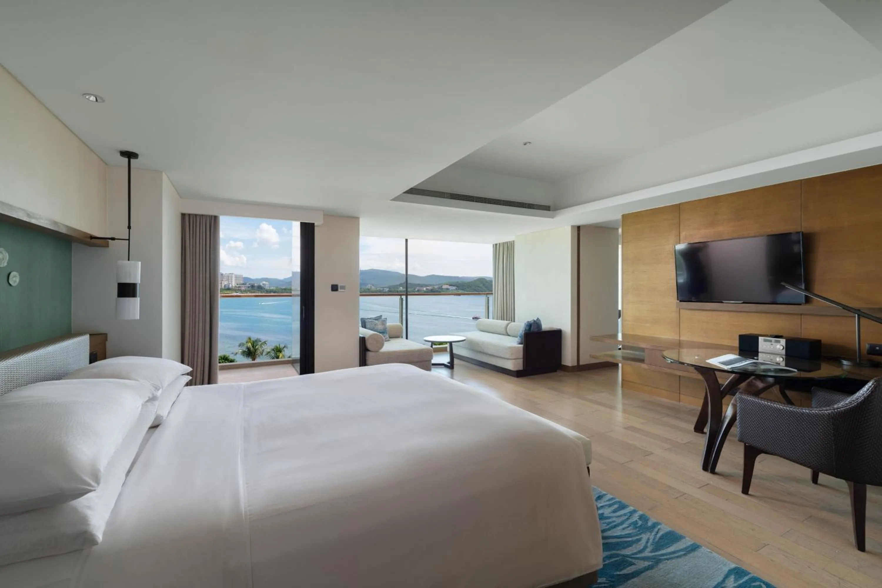 Bedroom, Bed in JW Marriott Hotel Sanya Dadonghai Bay