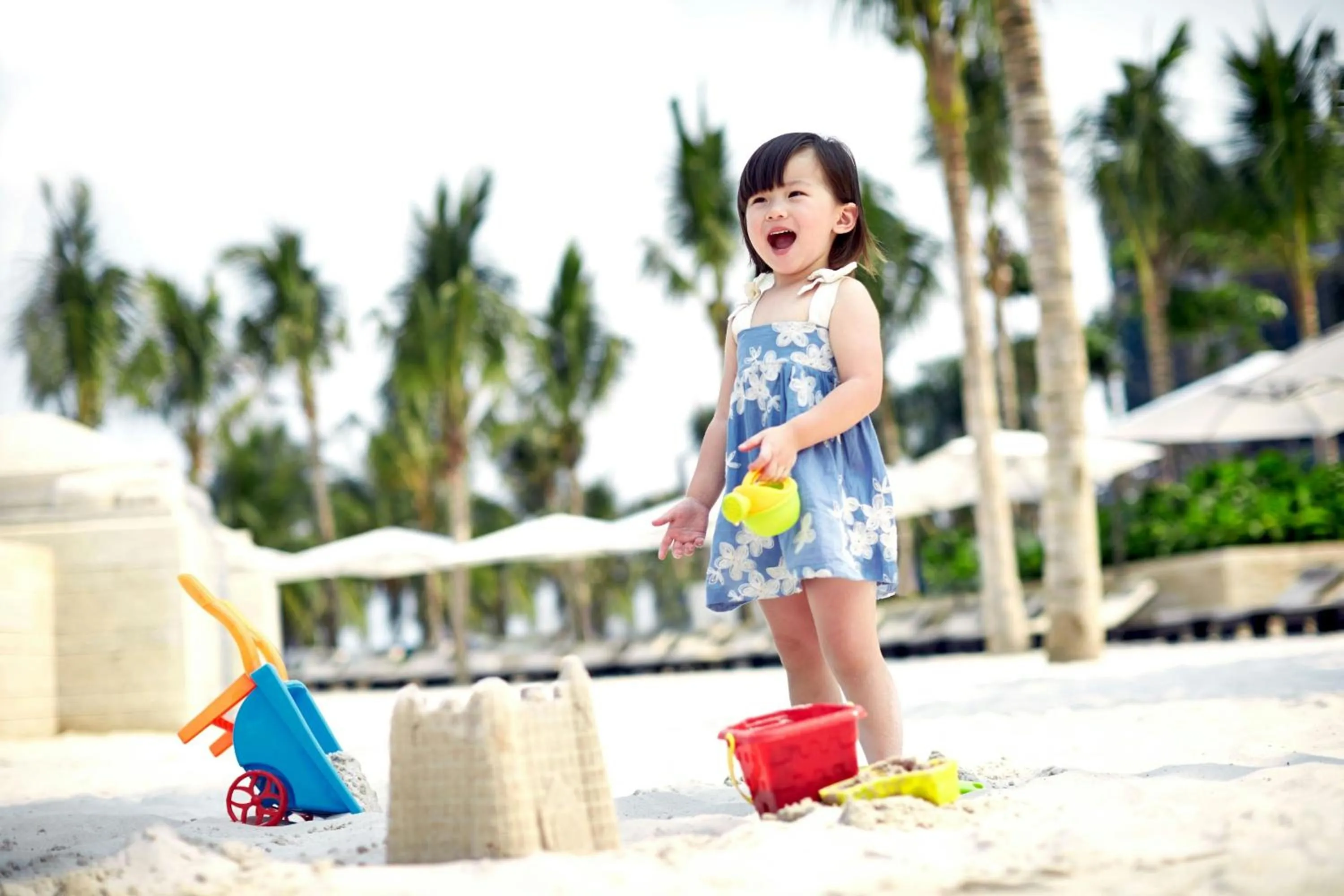 Swimming pool in JW Marriott Hotel Sanya Dadonghai Bay