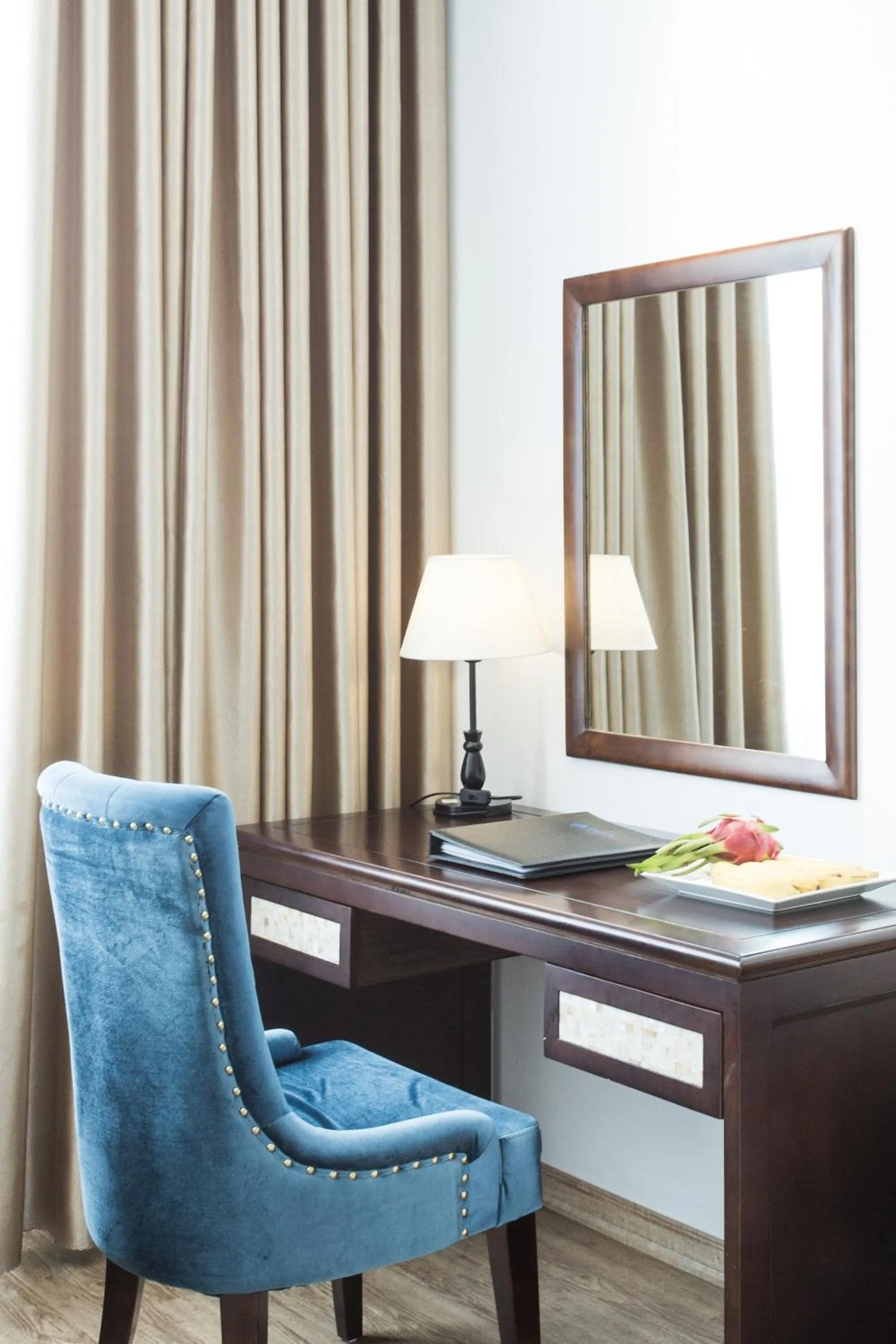 Song Loc Luxury Hotel