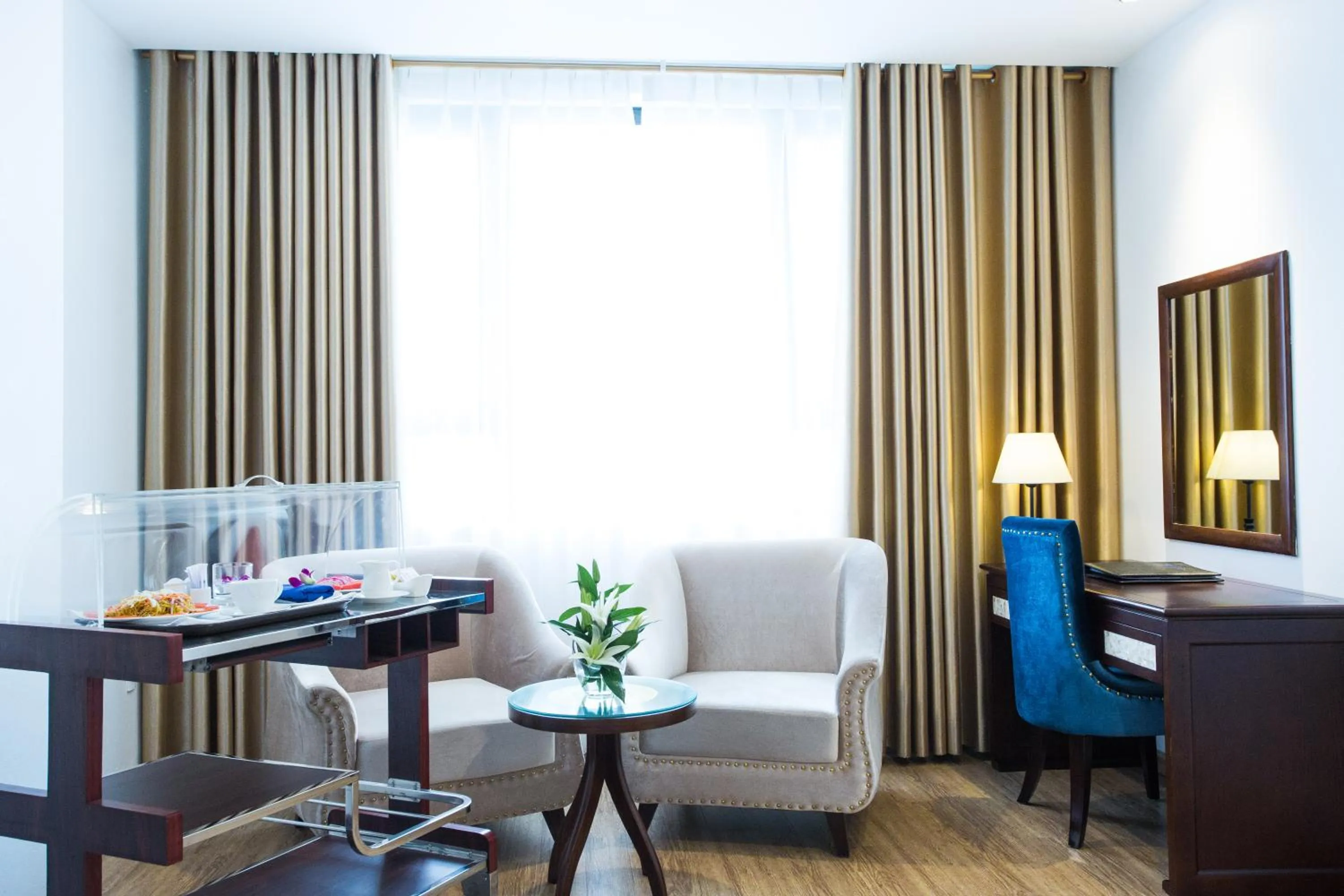 Living room in Song Loc Luxury Hotel