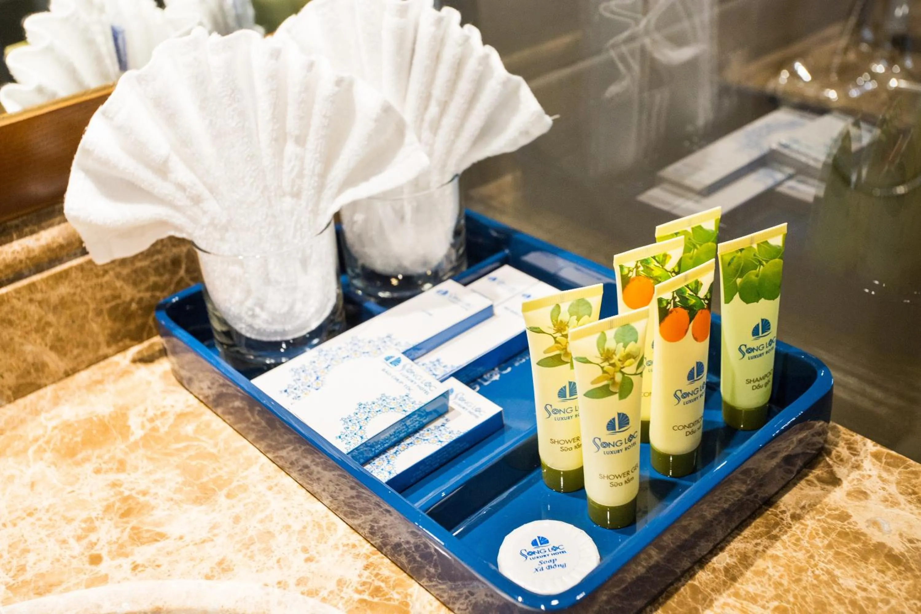 Toilet in Song Loc Luxury Hotel