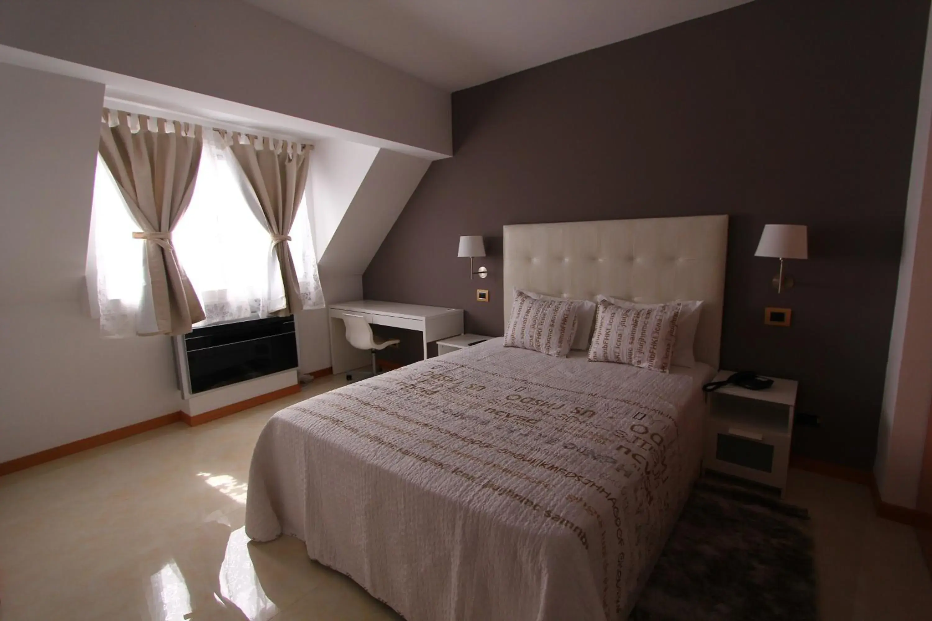 Deluxe Studio - single occupancy in Morenos Boutique Hotel Deluxe Studio - single occupancy in Morenos Boutique Hotel