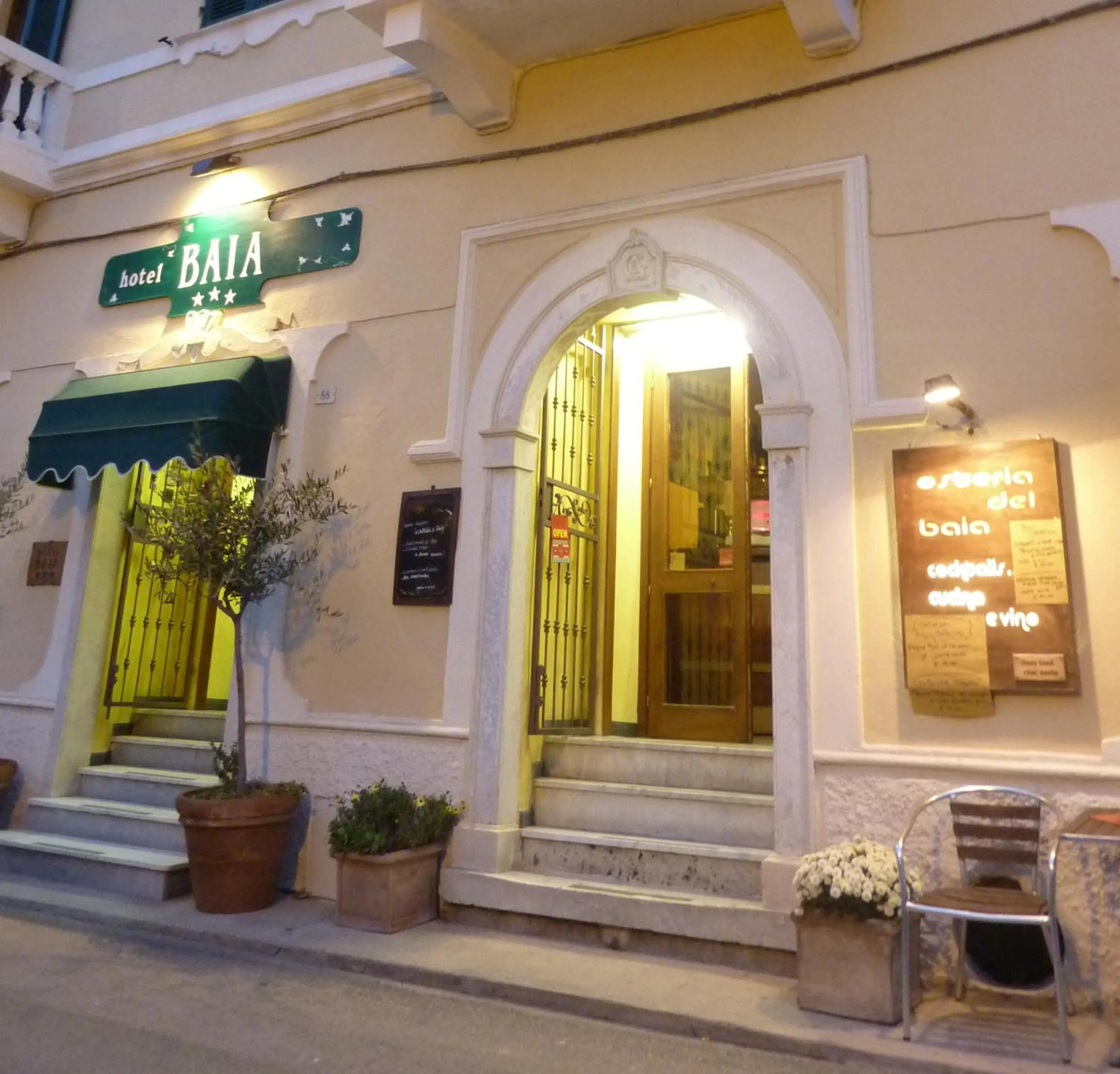 Facade/entrance in Hotel Baia