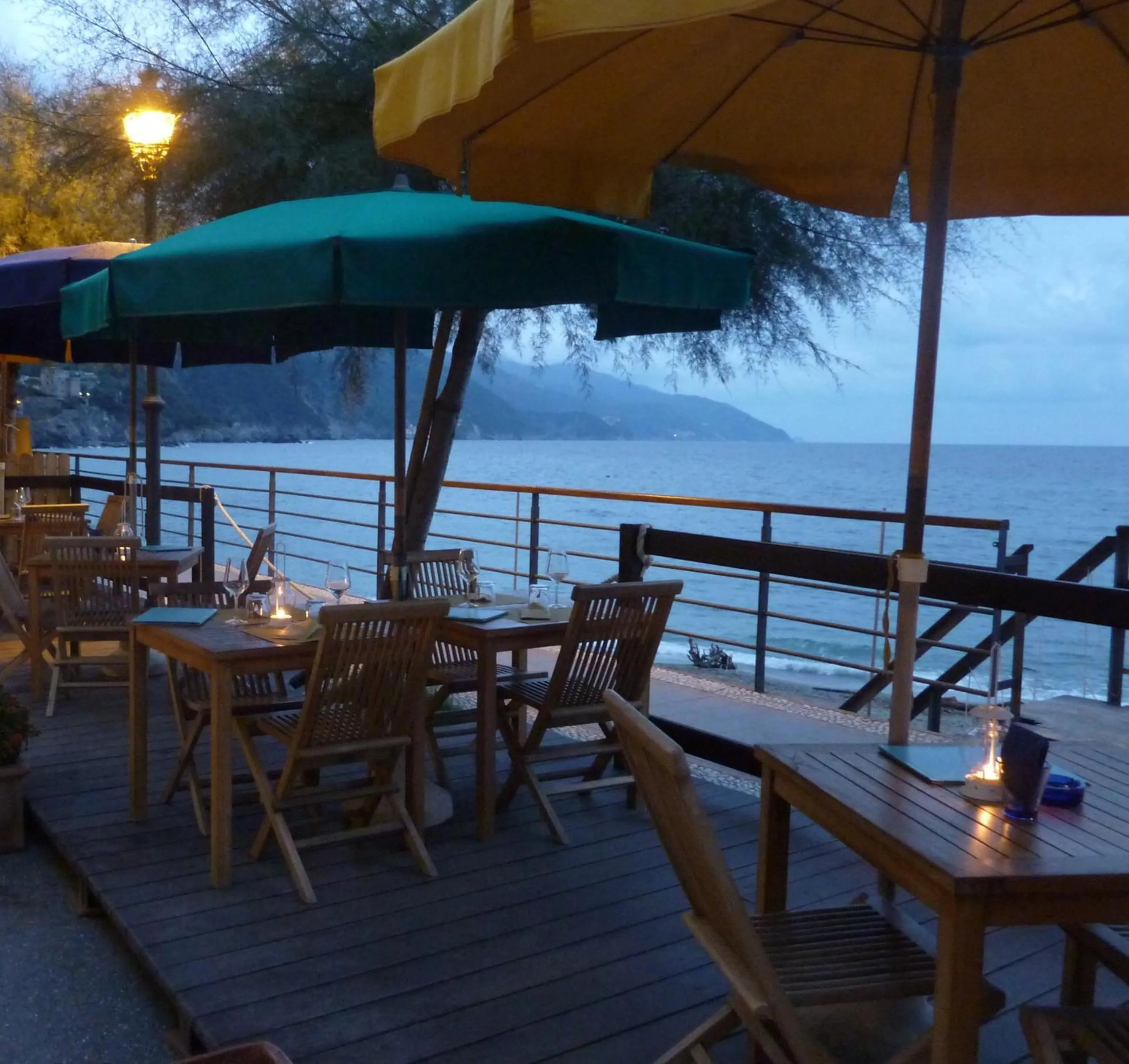 Restaurant/places to eat in Hotel Baia