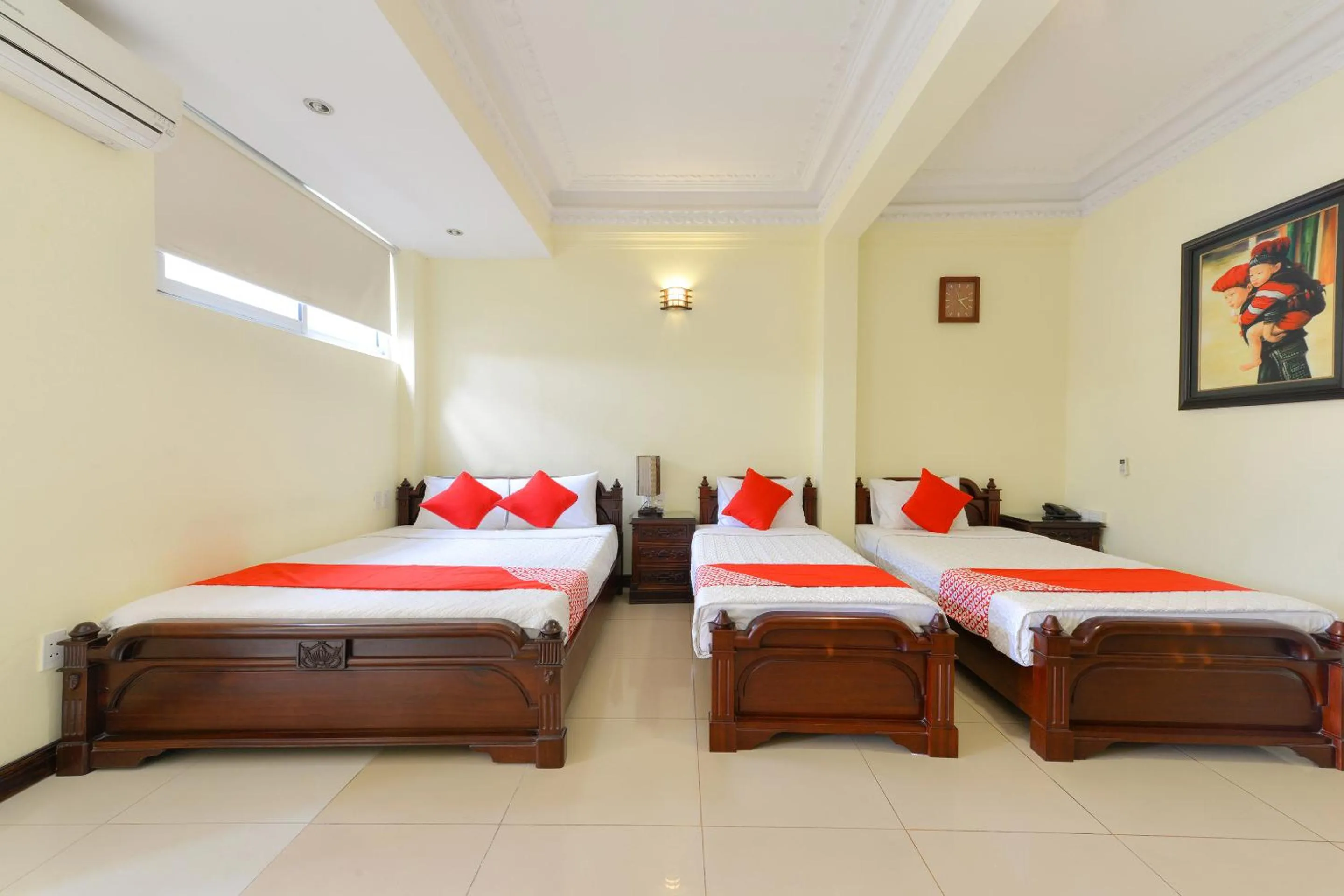 Bedroom, Bed in Lucky 2 Hotel & Travel