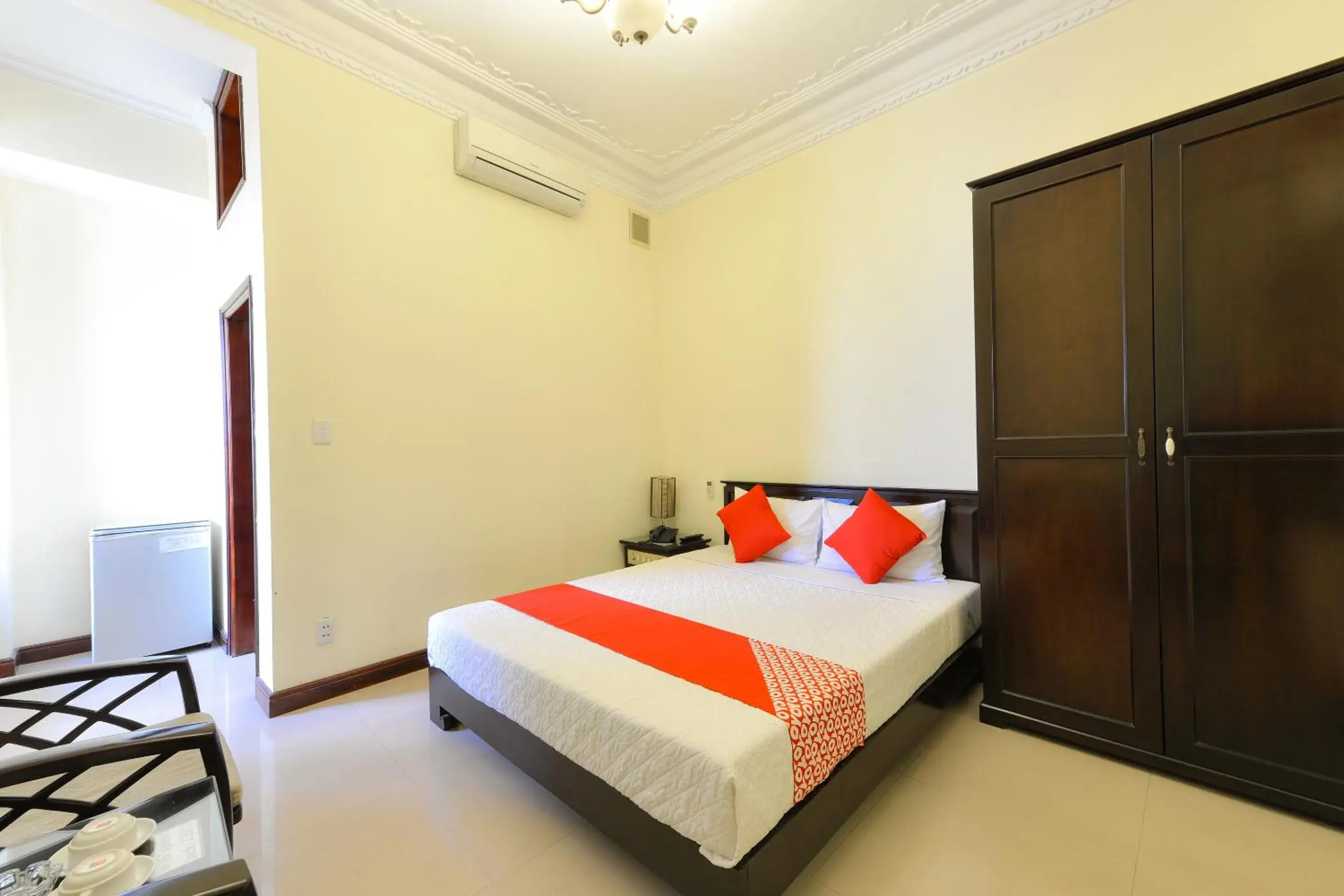 Deluxe Double Room - single occupancy in Lucky 2 Hotel & Travel Deluxe Double Room - single occupancy in Lucky 2 Hotel & Travel