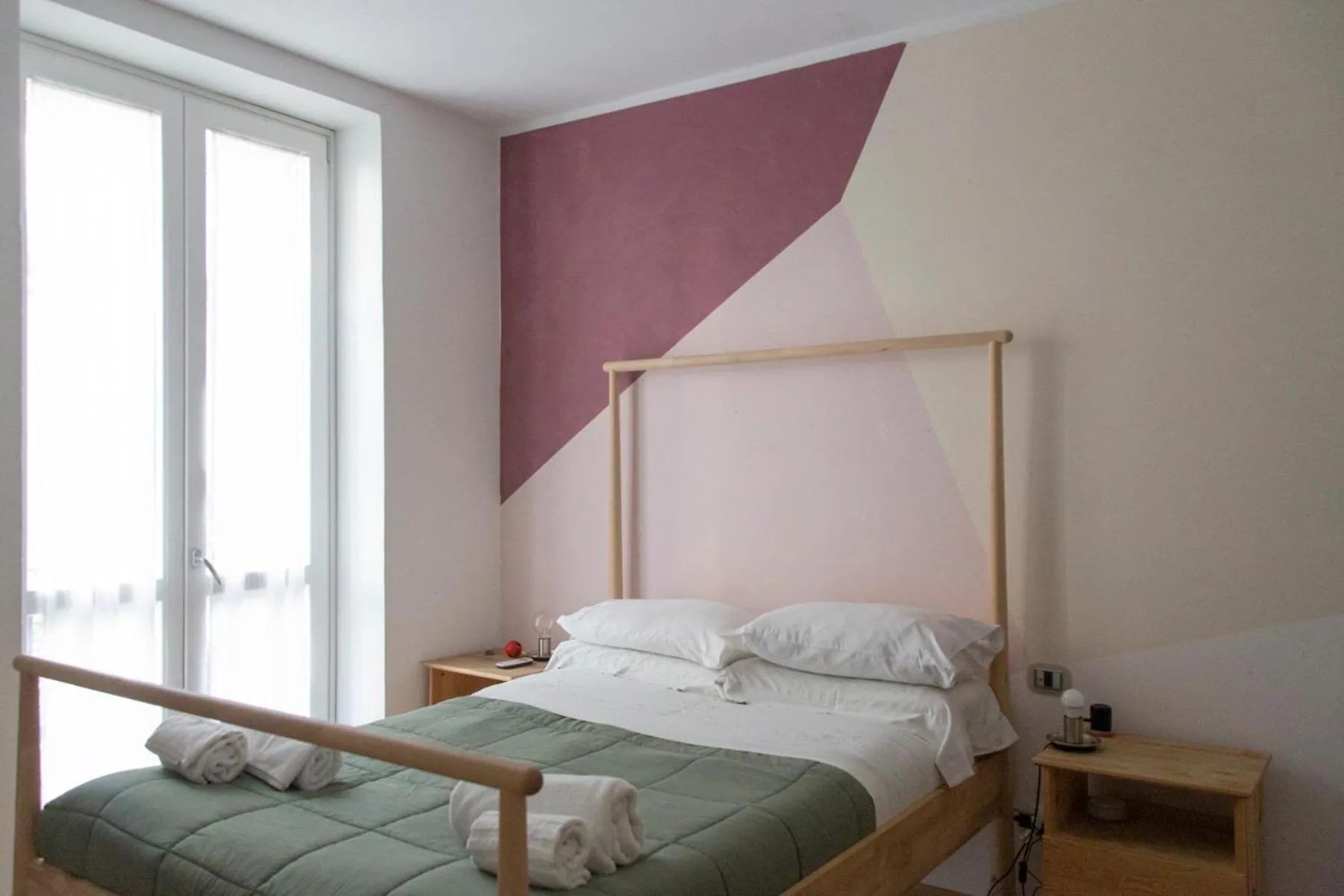 Photo of the whole room, Bed in Artisan Maison Palermo