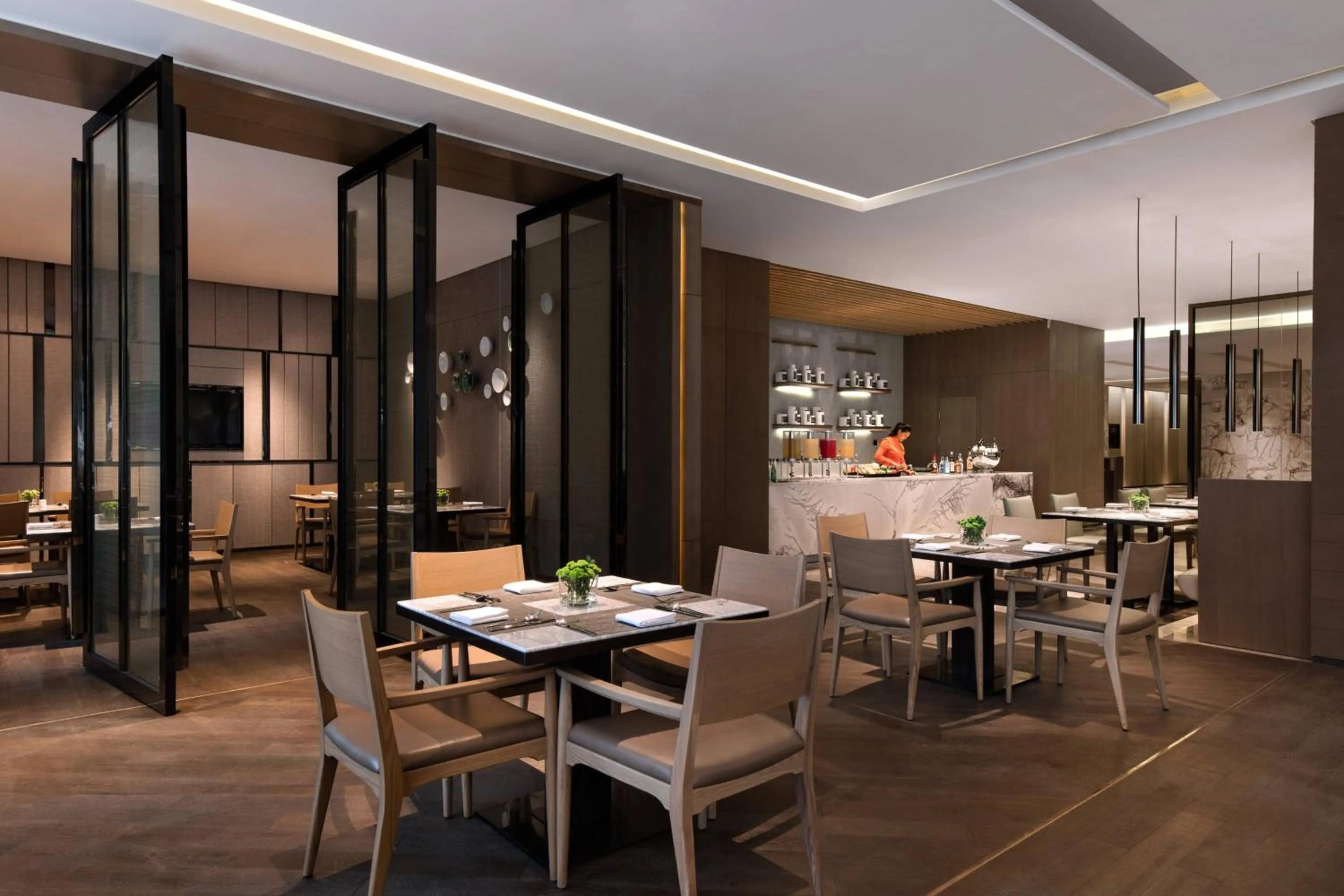 Restaurant/places to eat in Courtyard by Marriott Changsha South