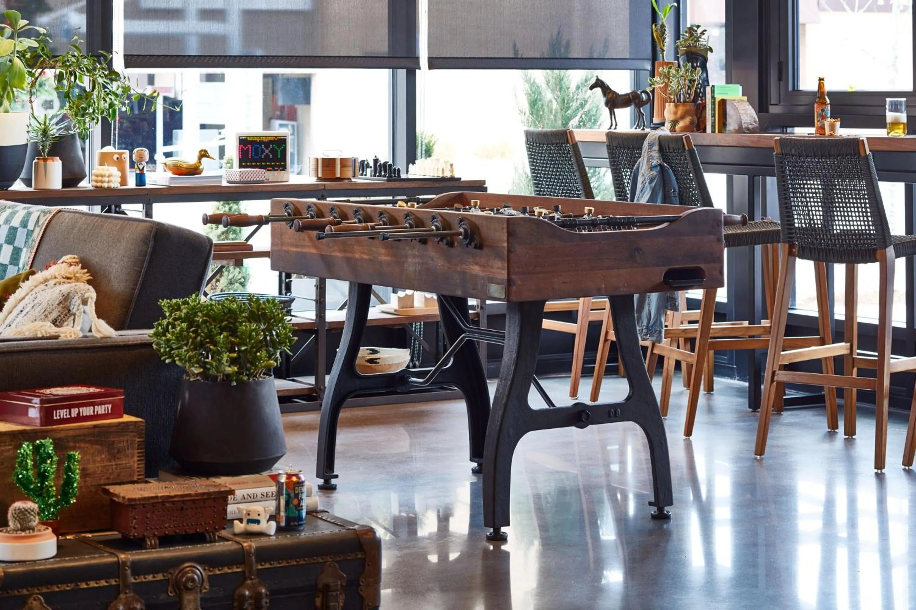 Living room in MOXY Denver Cherry Creek