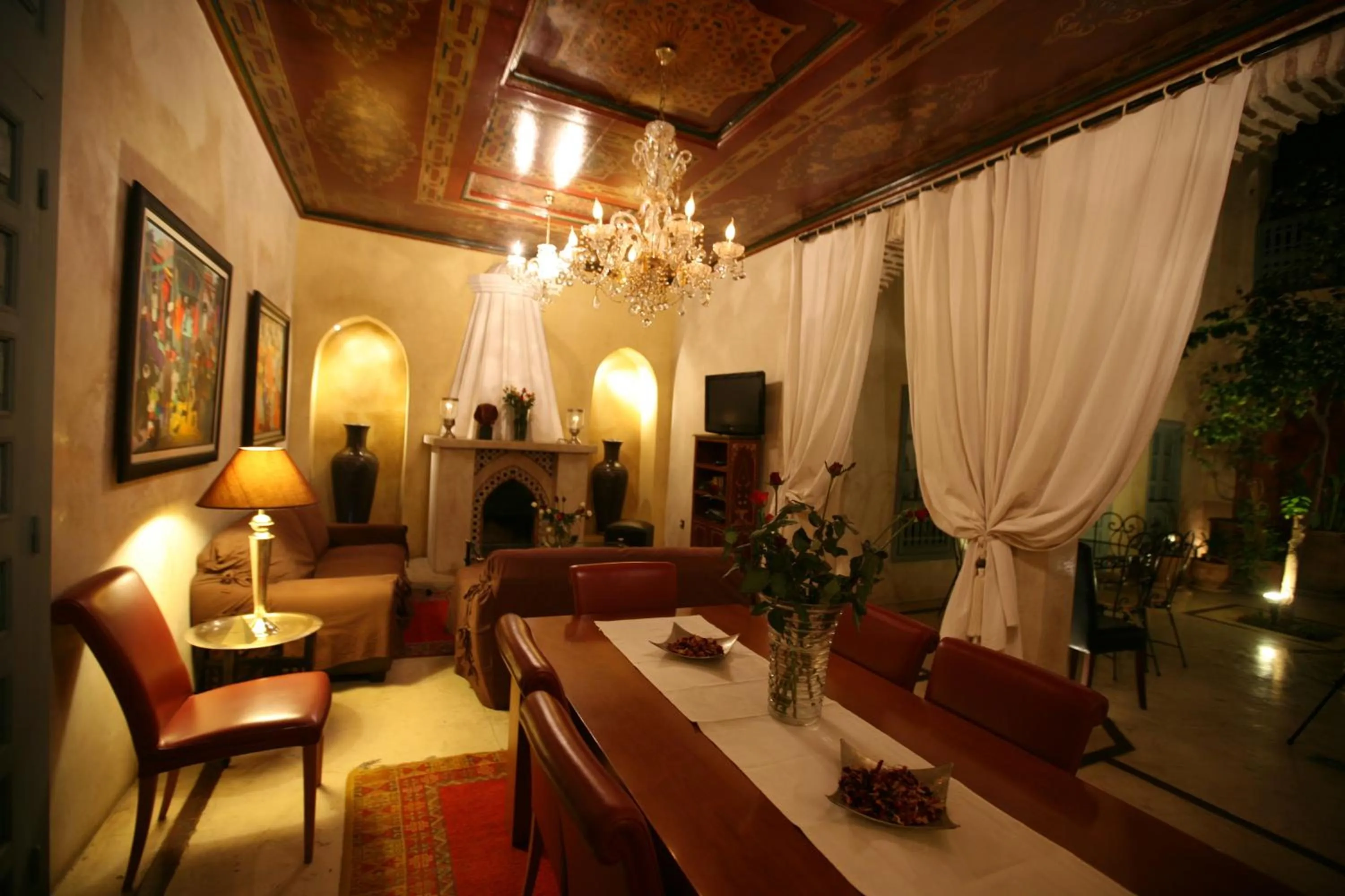 Restaurant/places to eat in Riad et Spa Misria Les Orangers