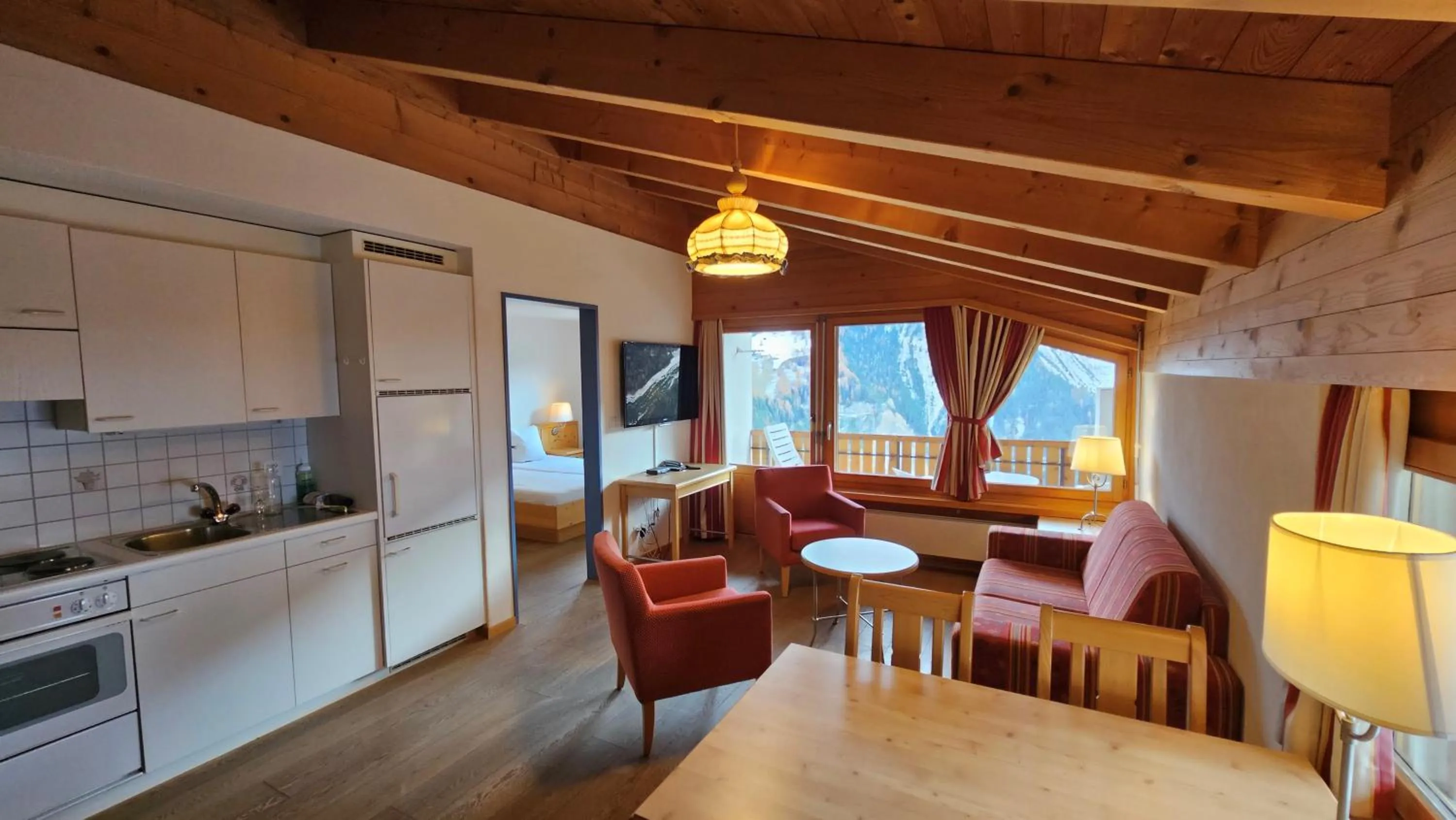 Kitchen or kitchenette in Aparthotel Muchetta