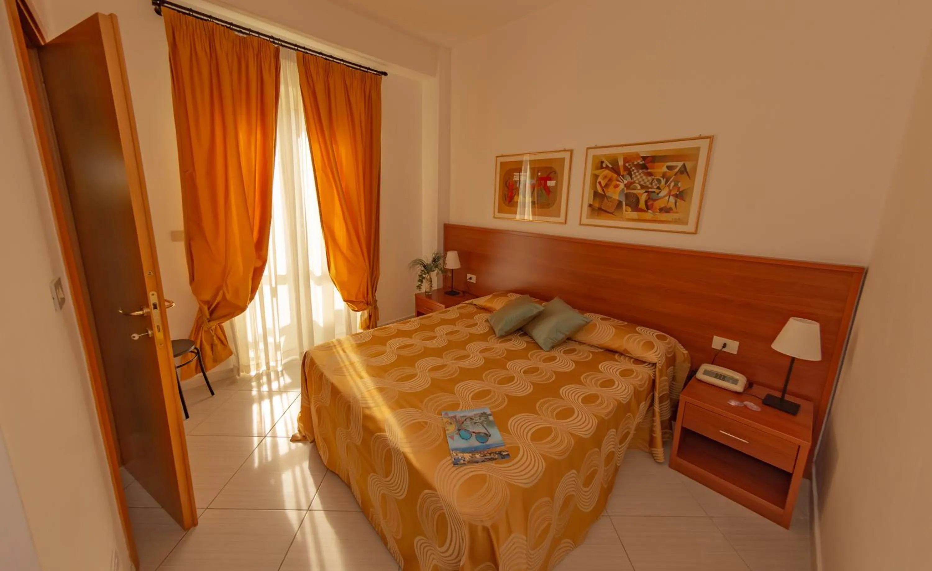 Bedroom, Bed in Hotel Solaria