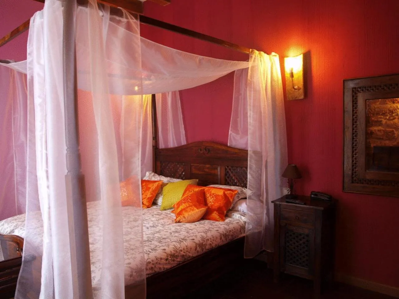 Photo of the whole room, Bed in El Señorio De La Serrezuela