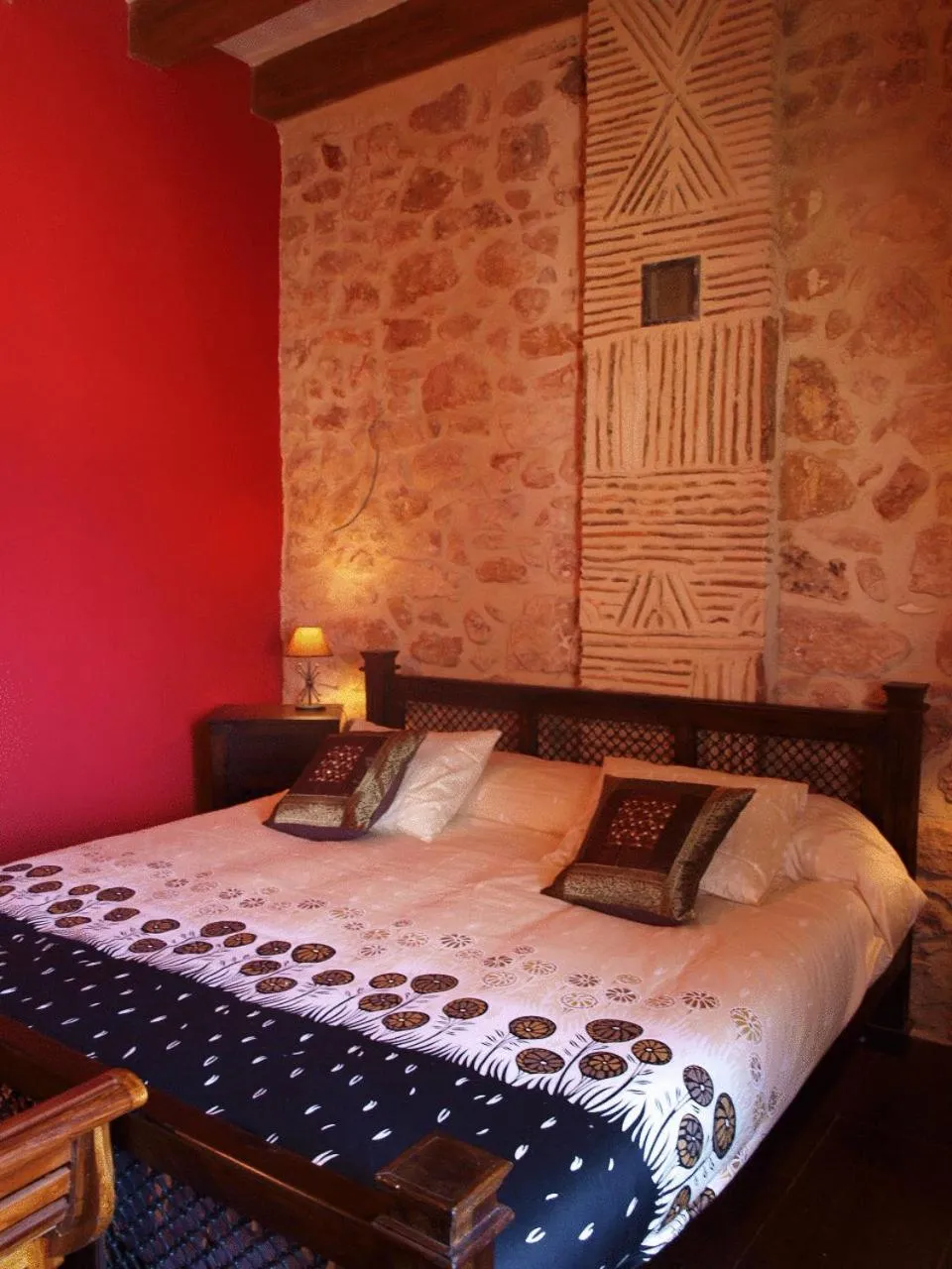Photo of the whole room, Bed in El Señorio De La Serrezuela