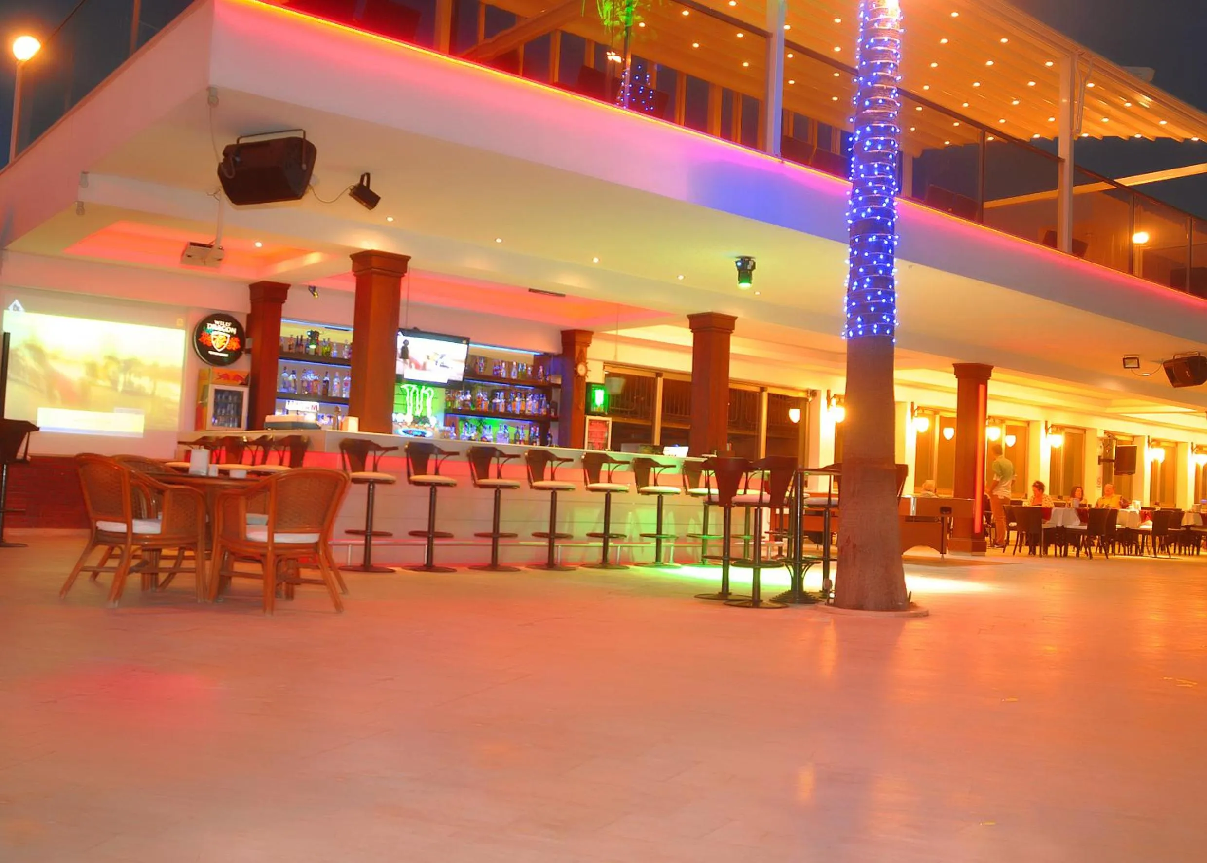 Alcoholic drinks in Tropicana Beach