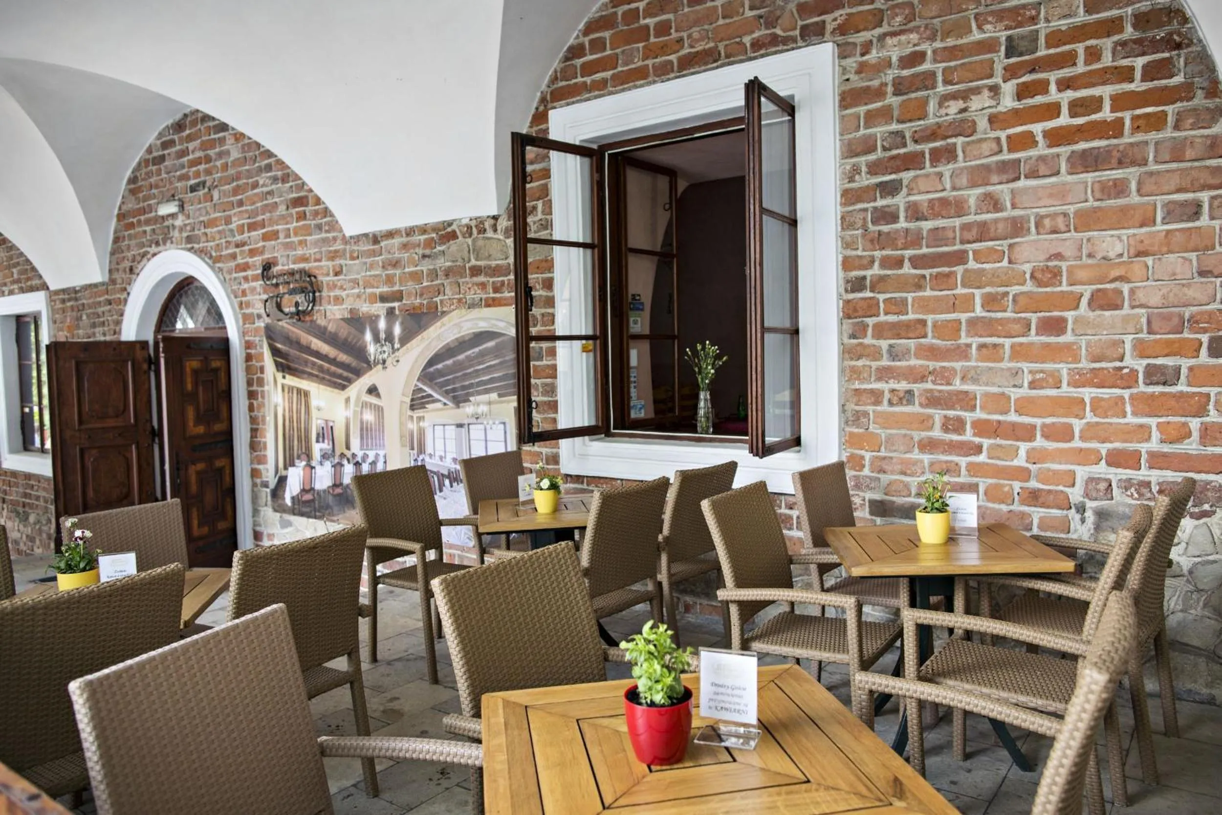 Lounge or bar in Hotel Pod Ciżemką