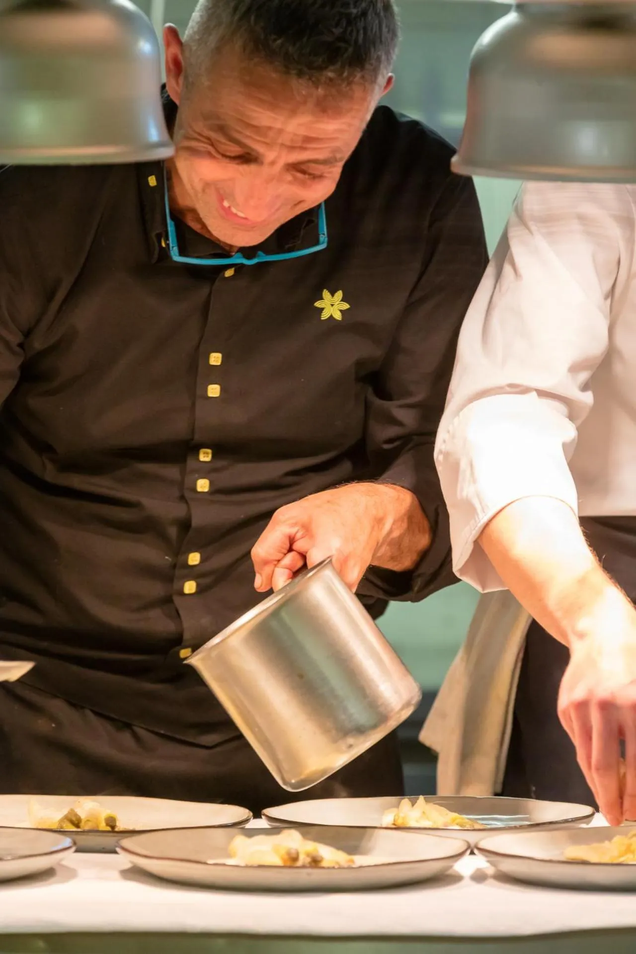 Staff in Hôtel Carcarille Restaurant Le C