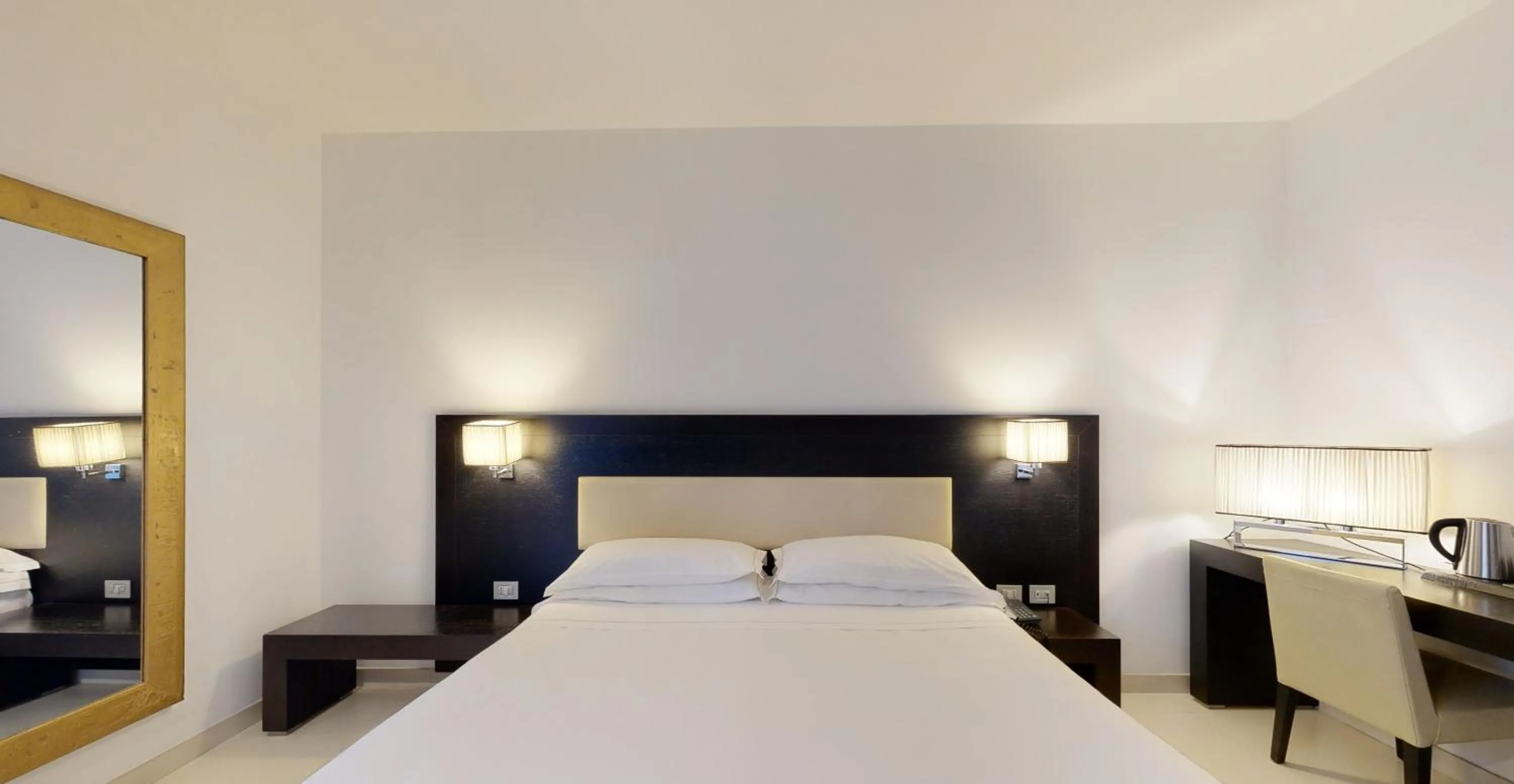 Bed in Hotel Monte Sarago