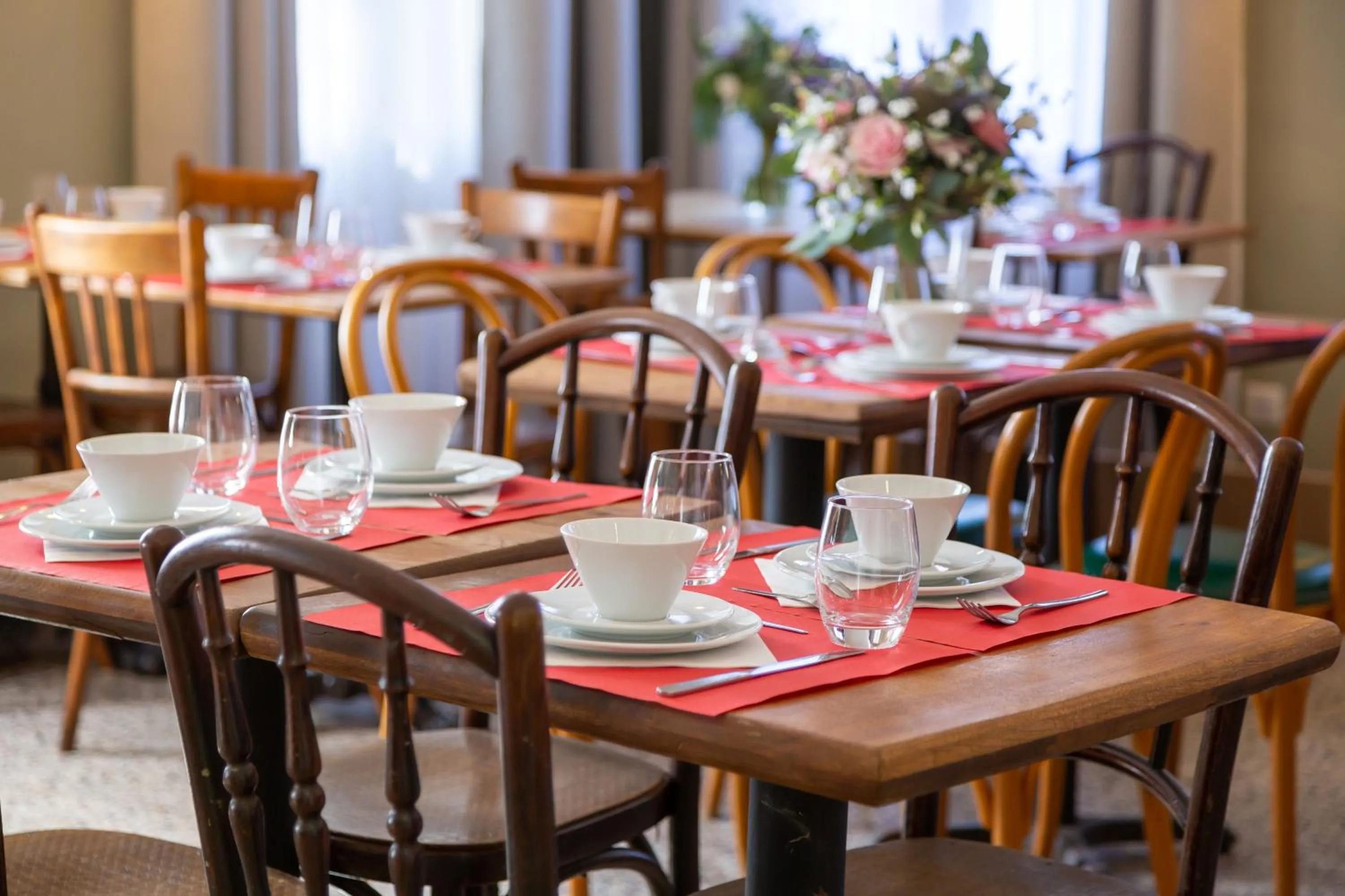 Breakfast in Hôtel Le Relais de Poste Arles Centre Historique