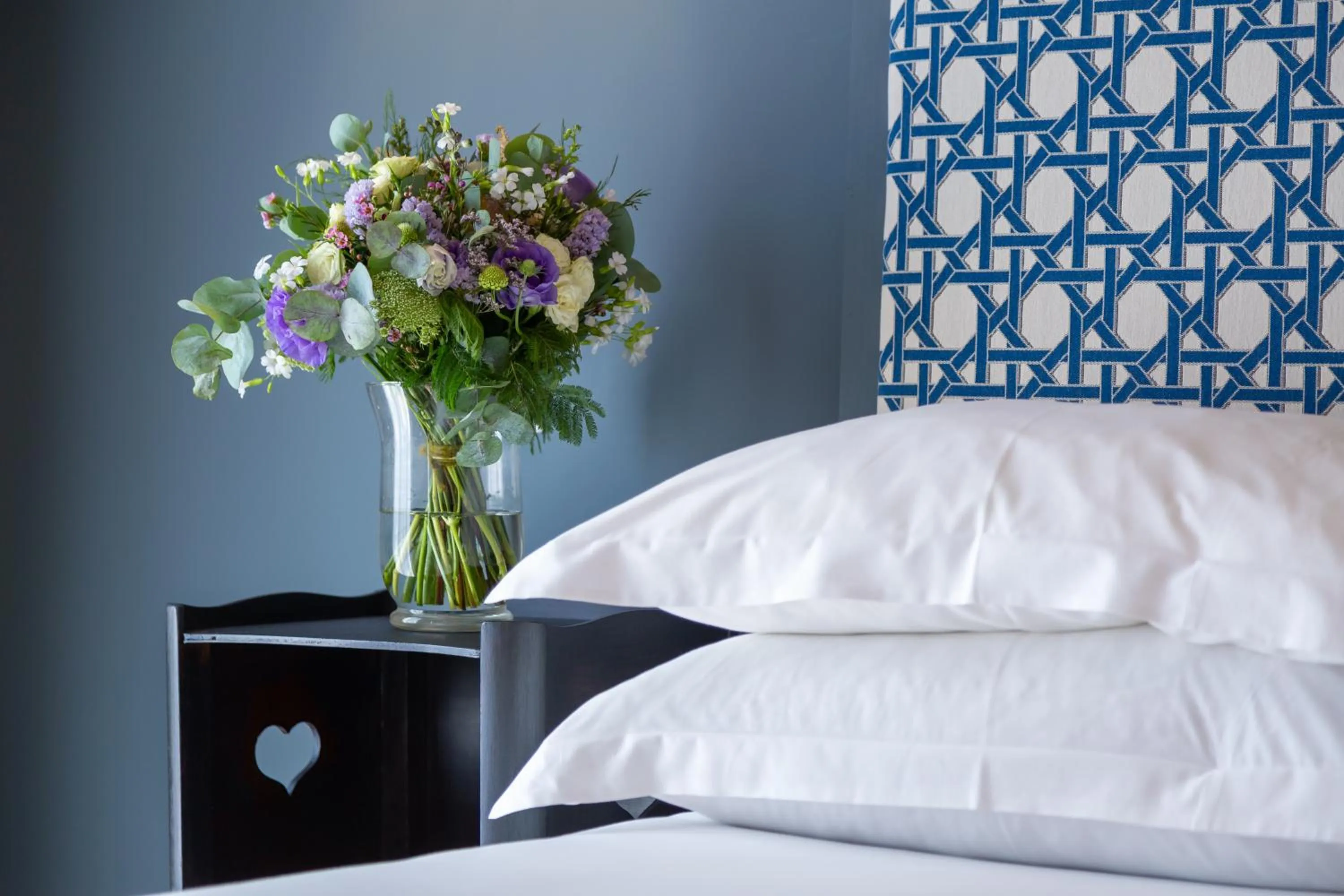 Bedroom, Bed in Hôtel Le Relais de Poste Arles Centre Historique